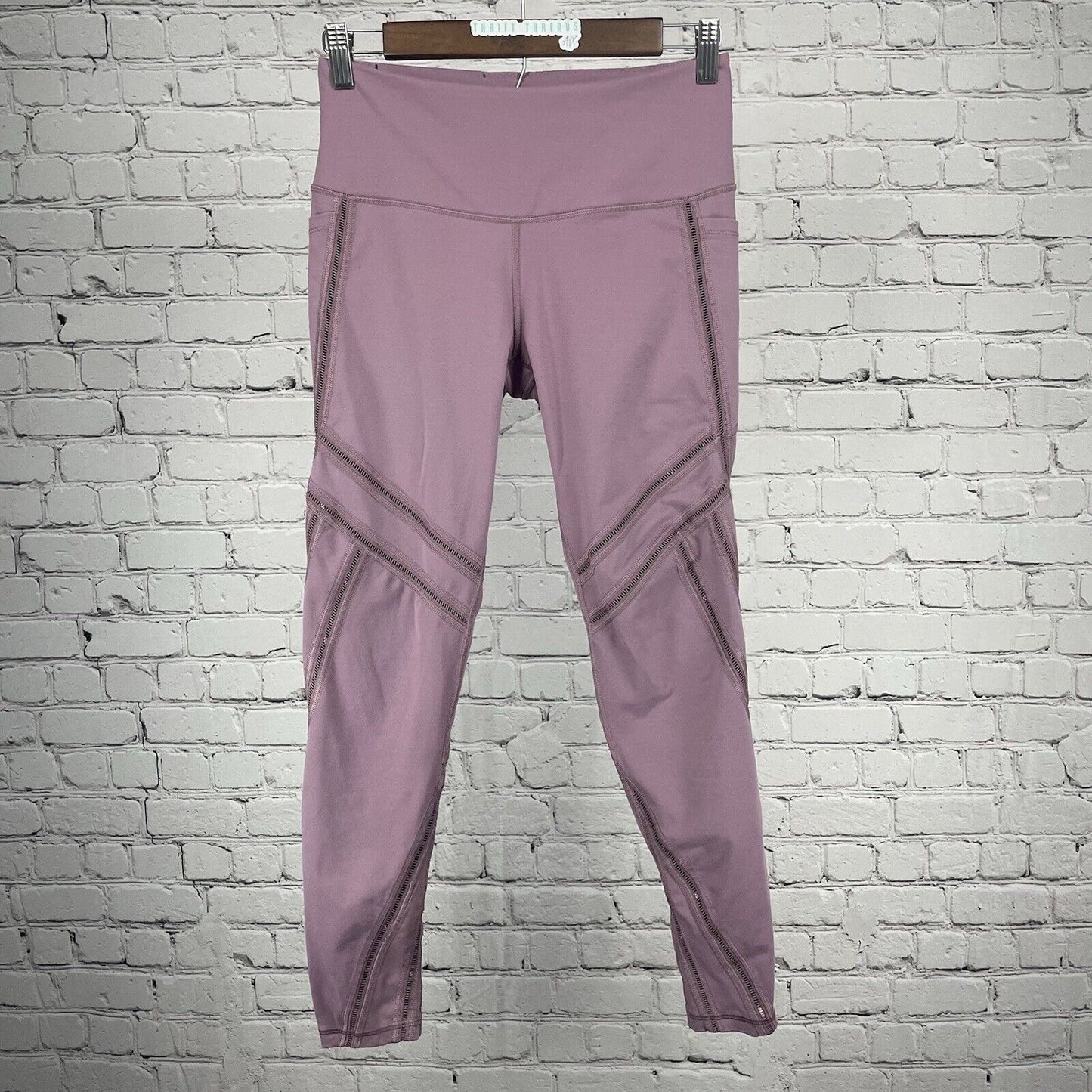 Victoria’s Secret Victoria Sport Knockout Purple Yoga Pants Size Small (26x27)