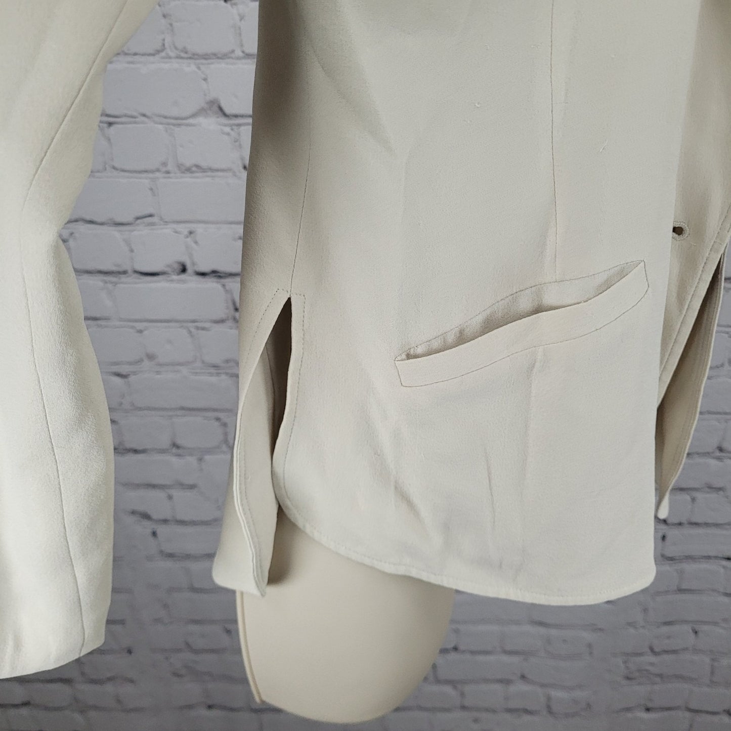 Eileen Fisher Beige 100% Silk Lightweight Notch Blazer Suit Jacket Size PP