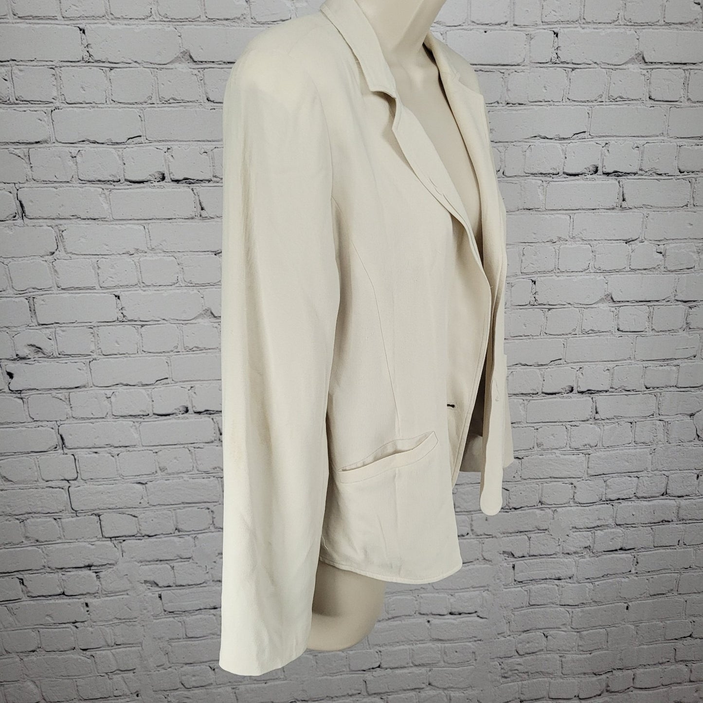 Eileen Fisher Beige 100% Silk Lightweight Notch Blazer Suit Jacket Size PP