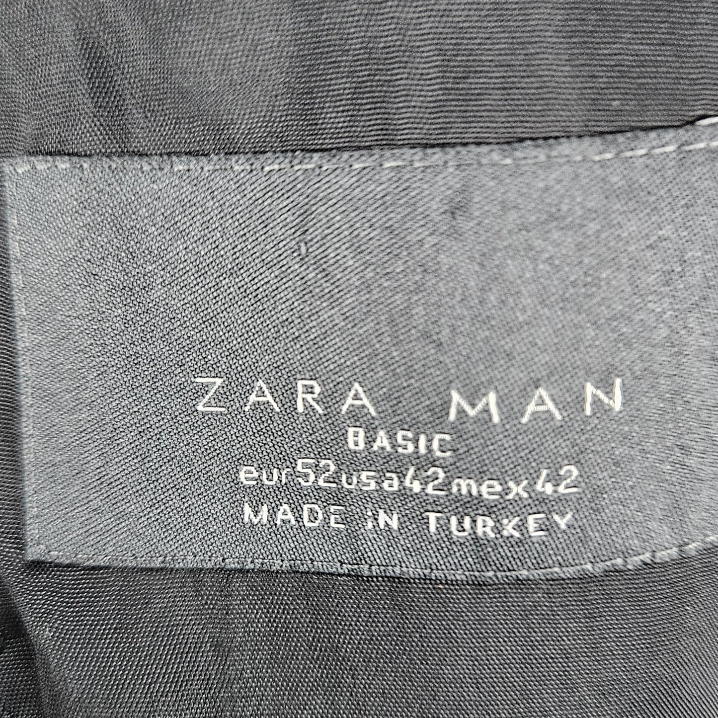 Zara Man Basic Grey 2 Button Single Vented Notch Suit Blazer Sport Coat 42