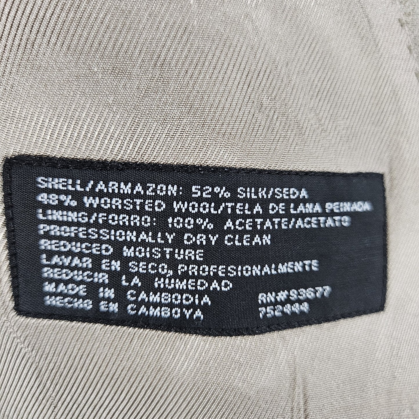 Stafford Beige Silk Wool Executive 3 Button Ventless Notch Blazer Sport Coat 42R