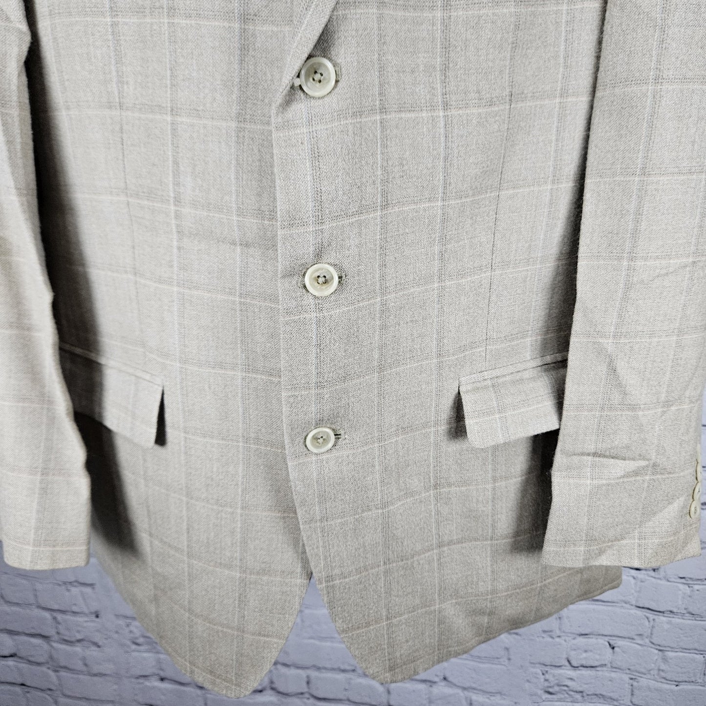 Stafford Beige Silk Wool Executive 3 Button Ventless Notch Blazer Sport Coat 42R
