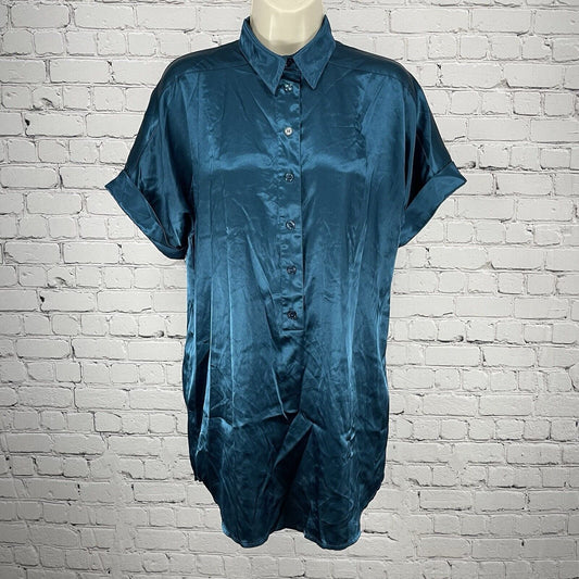 Chico’s Blue Silky Button Collared Blouse Top Short Sleeve Pockets Size 0 (XS)