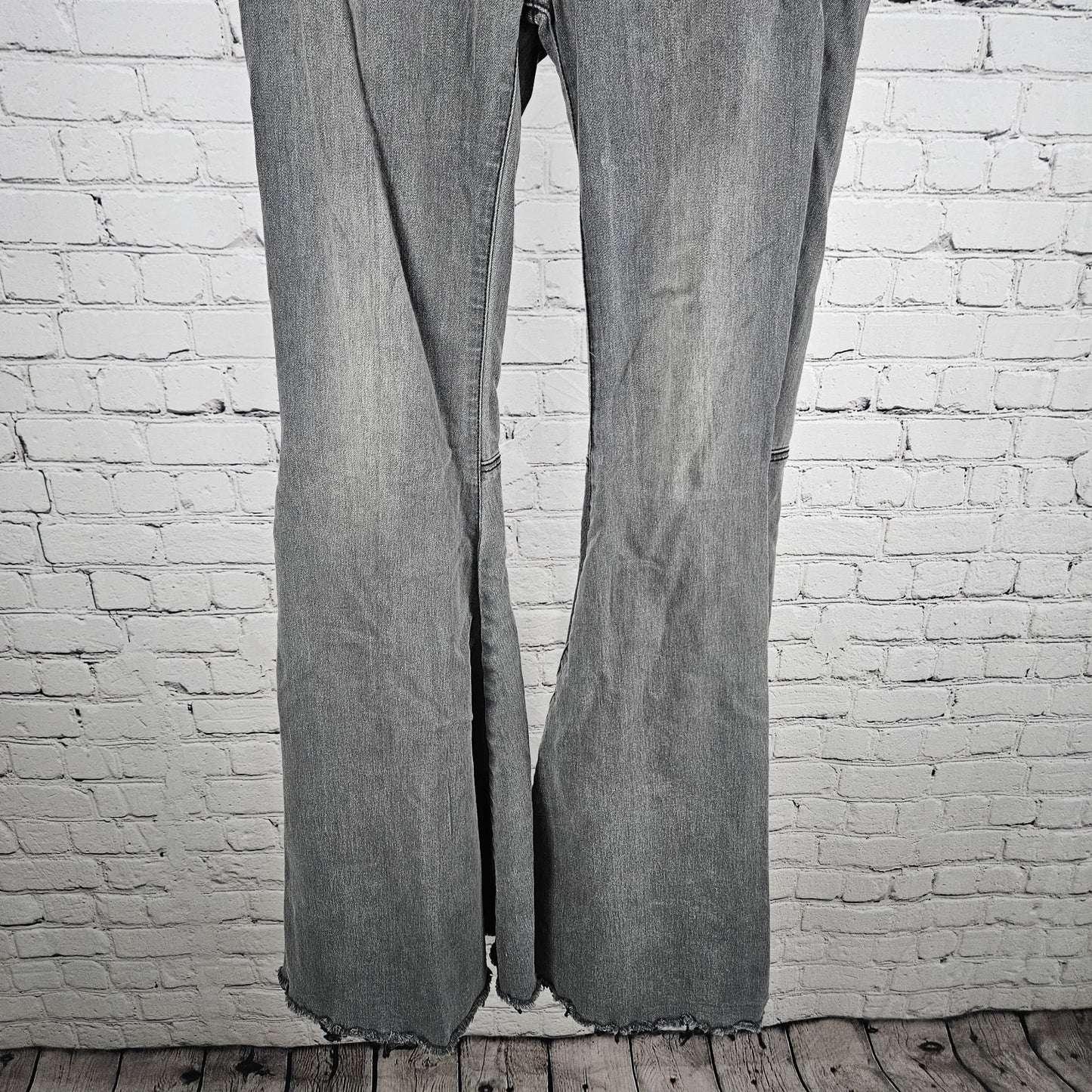 Free People Grey Mid Rise Raw Hem Super Flare Stretch Jeans 25 (24x33)