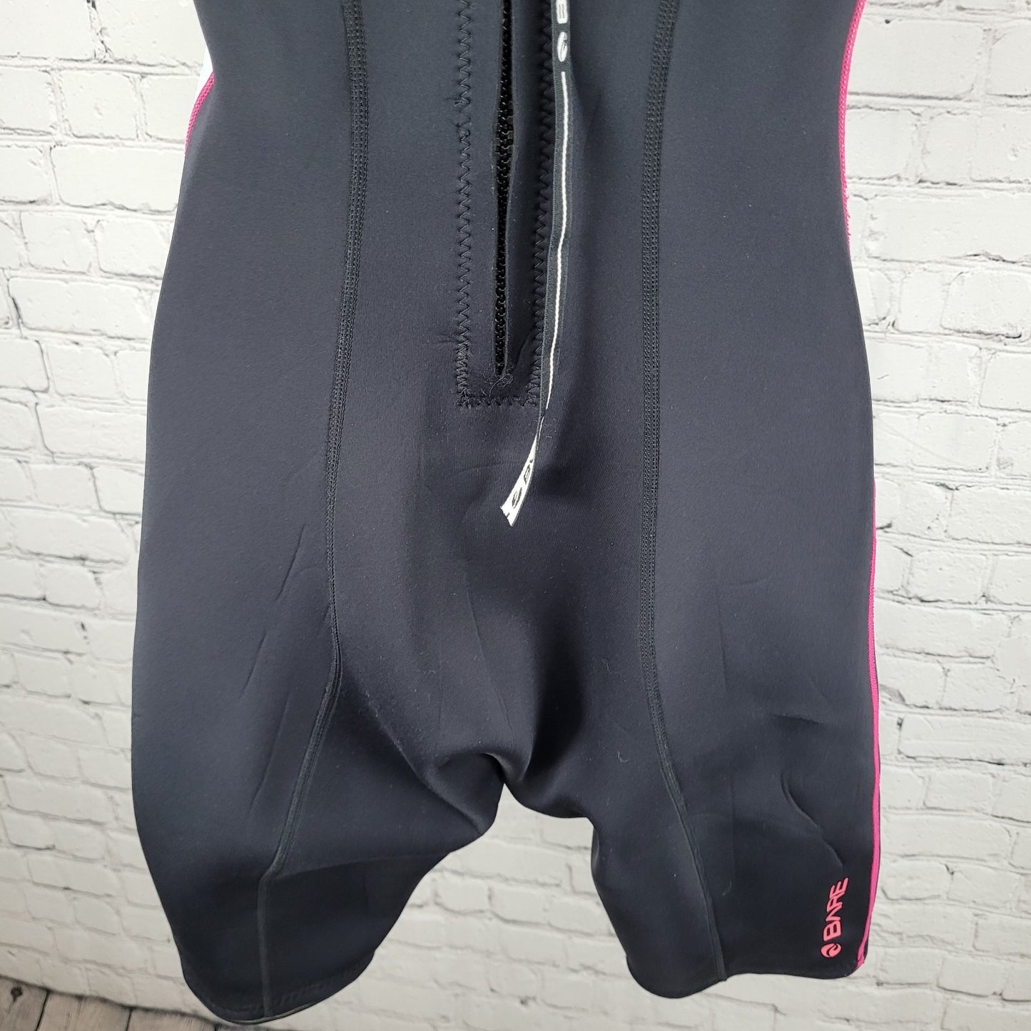 Bare Black Pink 2mm Nixie Springsuit Shorty Wetsuit Swim Short Sleeve Size 2