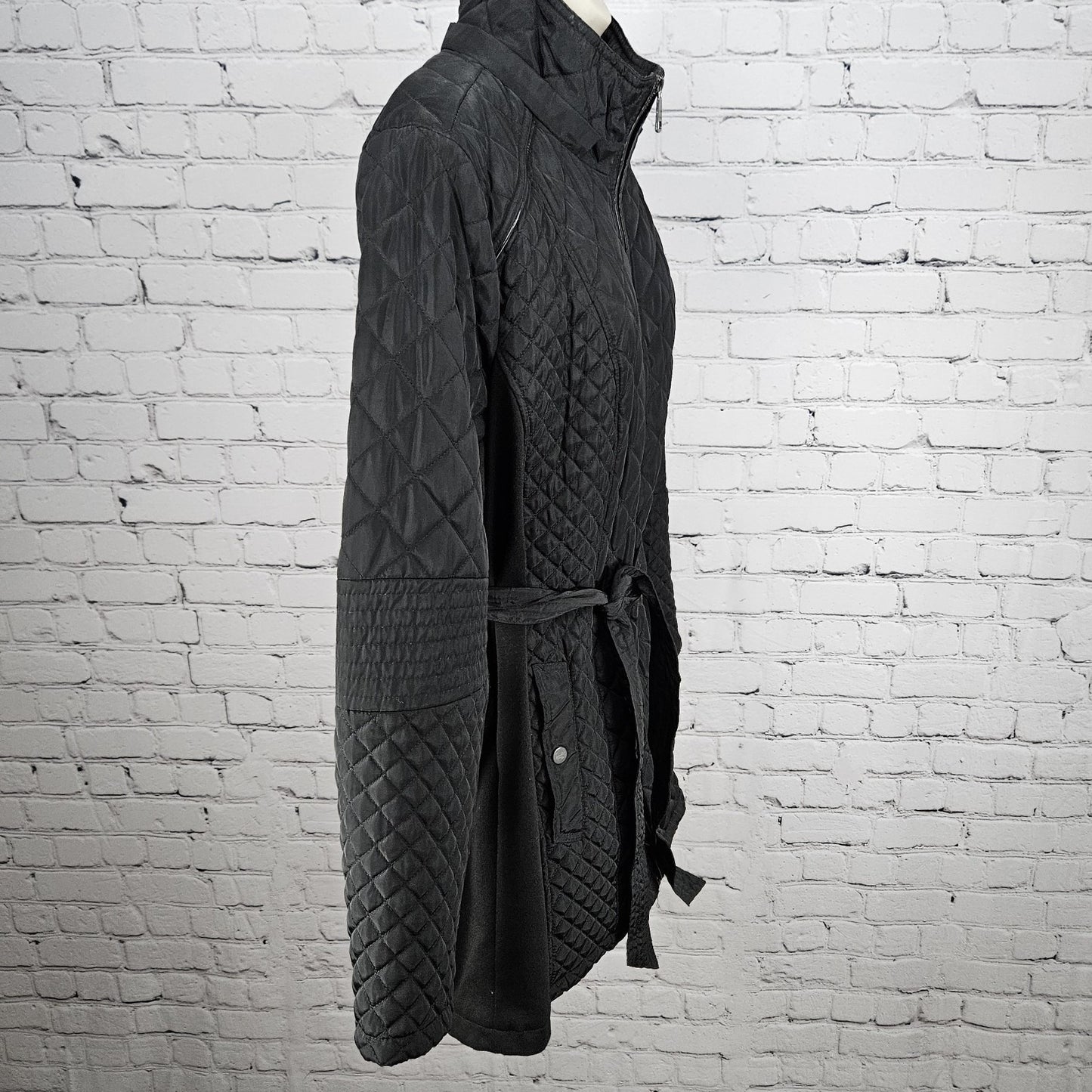 Sebby Collection Black Quilted Belted Stretch Knit Sides Insulated Jacket XL