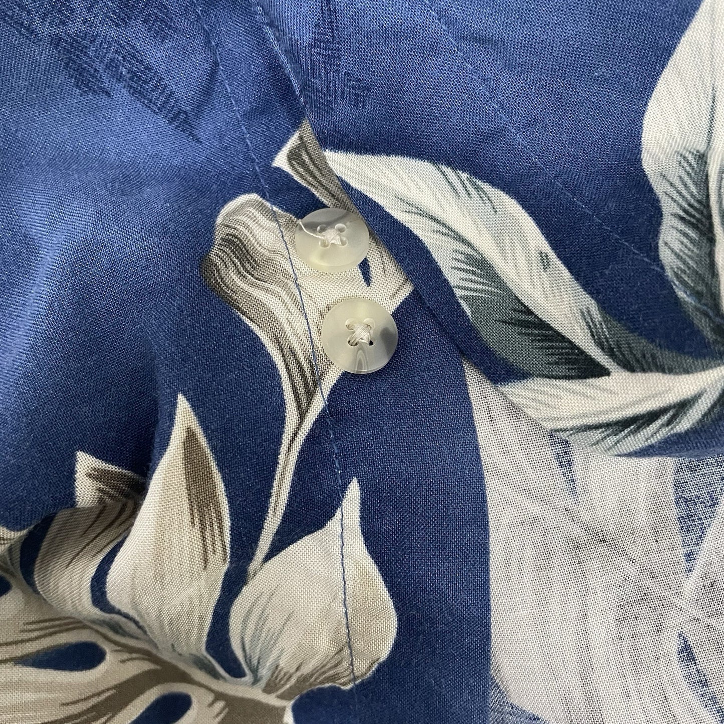 Campia Moda Blue Leaf Hawaiian Button Up Short Sleeve Shirt Tropical Small S