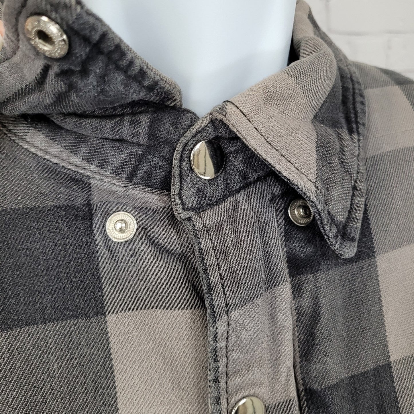 Skull Riderz Grey Tan Flannel Check Full Zip Snap Collar Lined Shacket Jacket XL