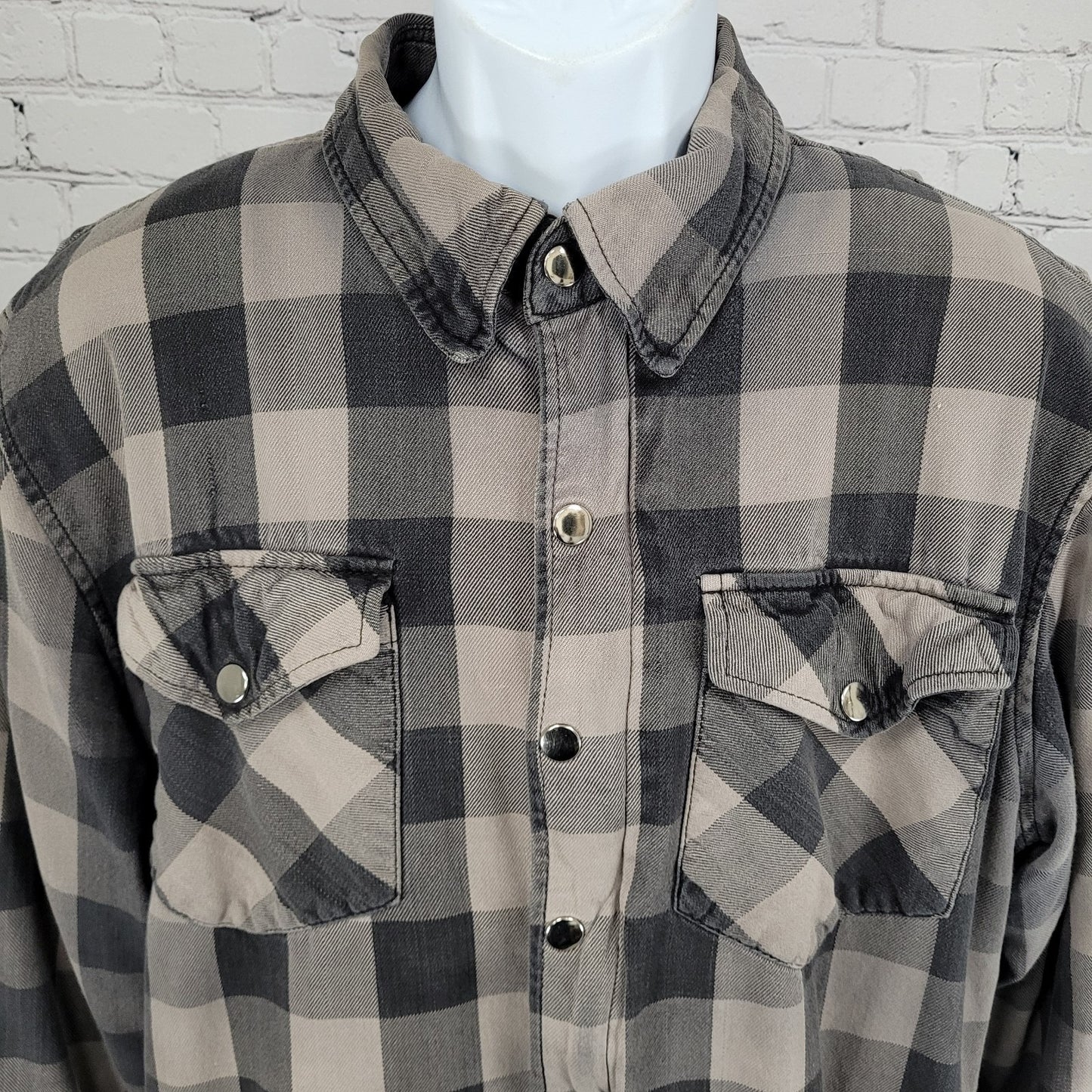 Skull Riderz Grey Tan Flannel Check Full Zip Snap Collar Lined Shacket Jacket XL