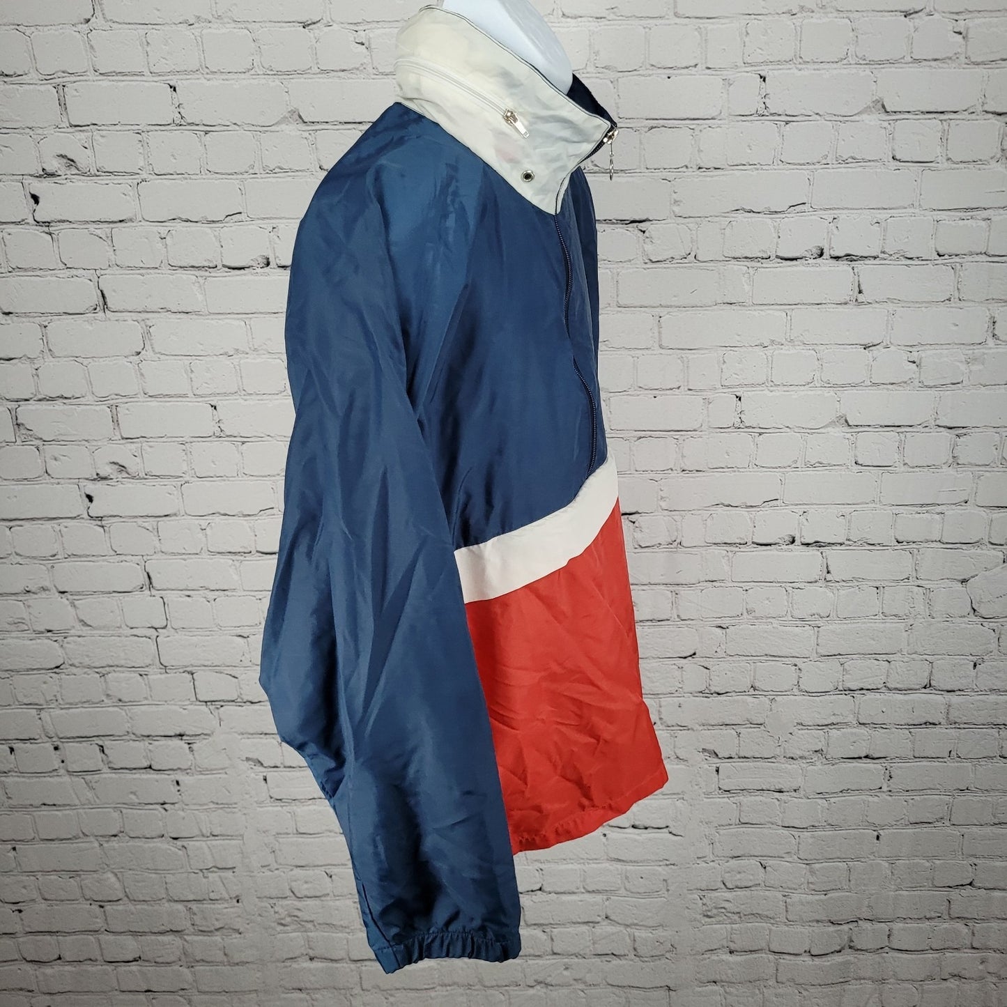 VTG Golden Cup Red White & Blue Vented Hideable Hood Windbreaker Size Small S