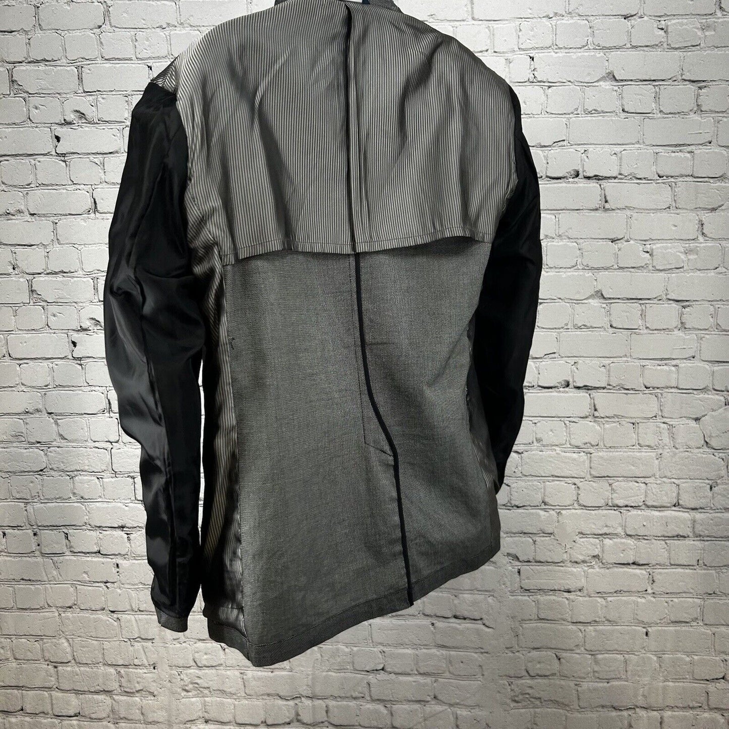 Perry Ellis Gray Shepherd Check 2 Button Blazer Sport Coat Suit Jacket Size 44R