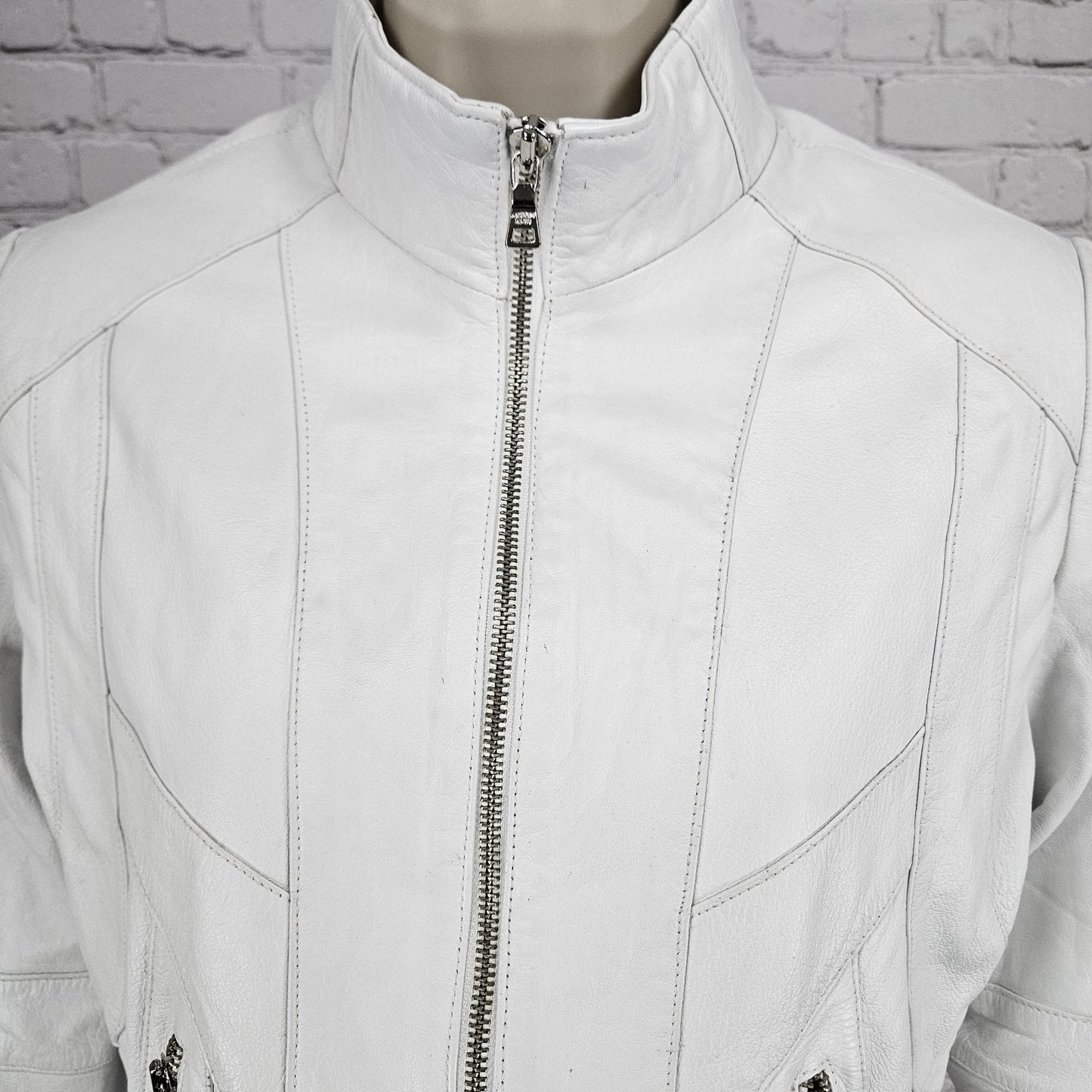 Andrew Marc NY White Genuine Leather Full Zip Lined Pockets Moto Jacket Small S
