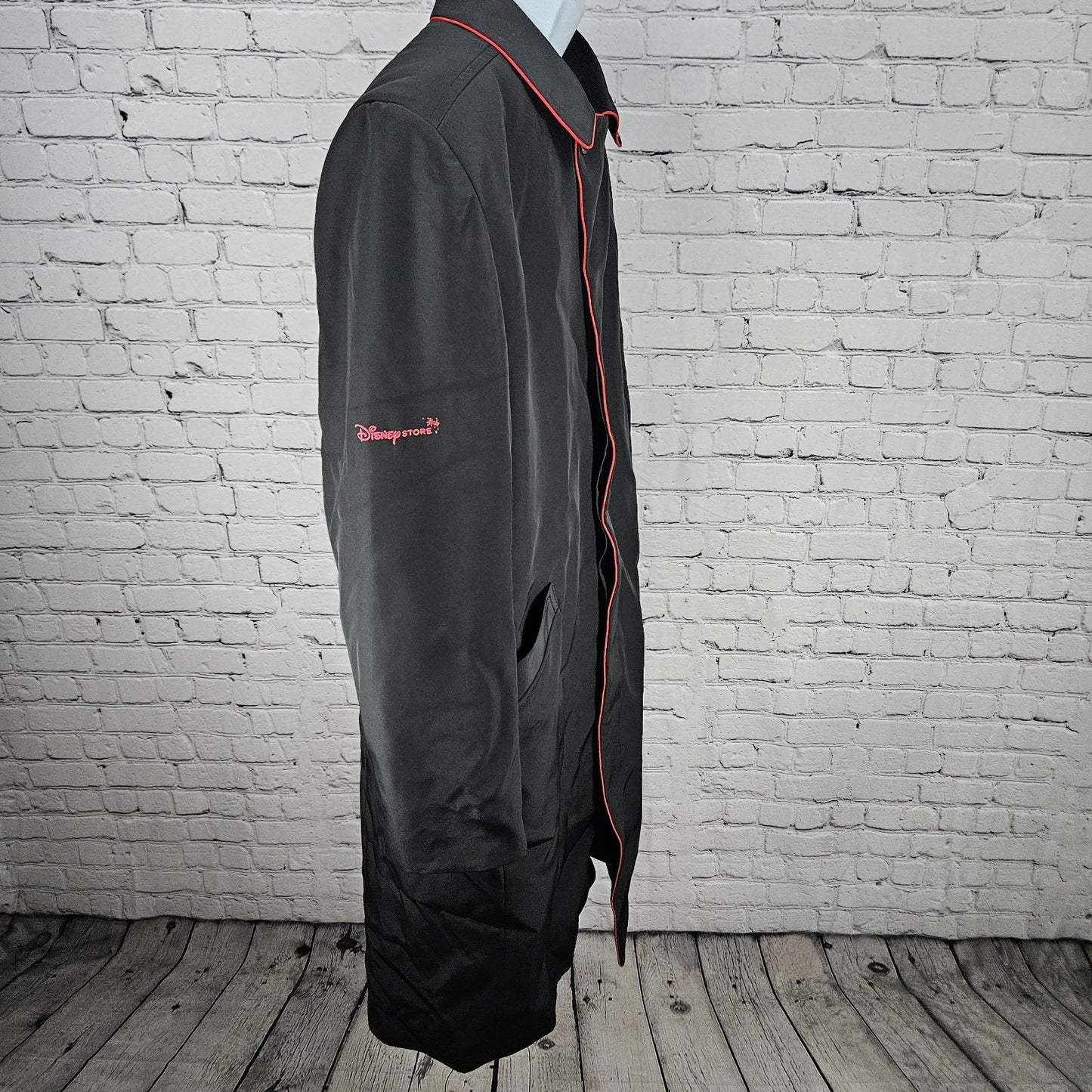 Disney Store Black Mickey Logo Buttoned Removable Quilted Liner Over Coat 46