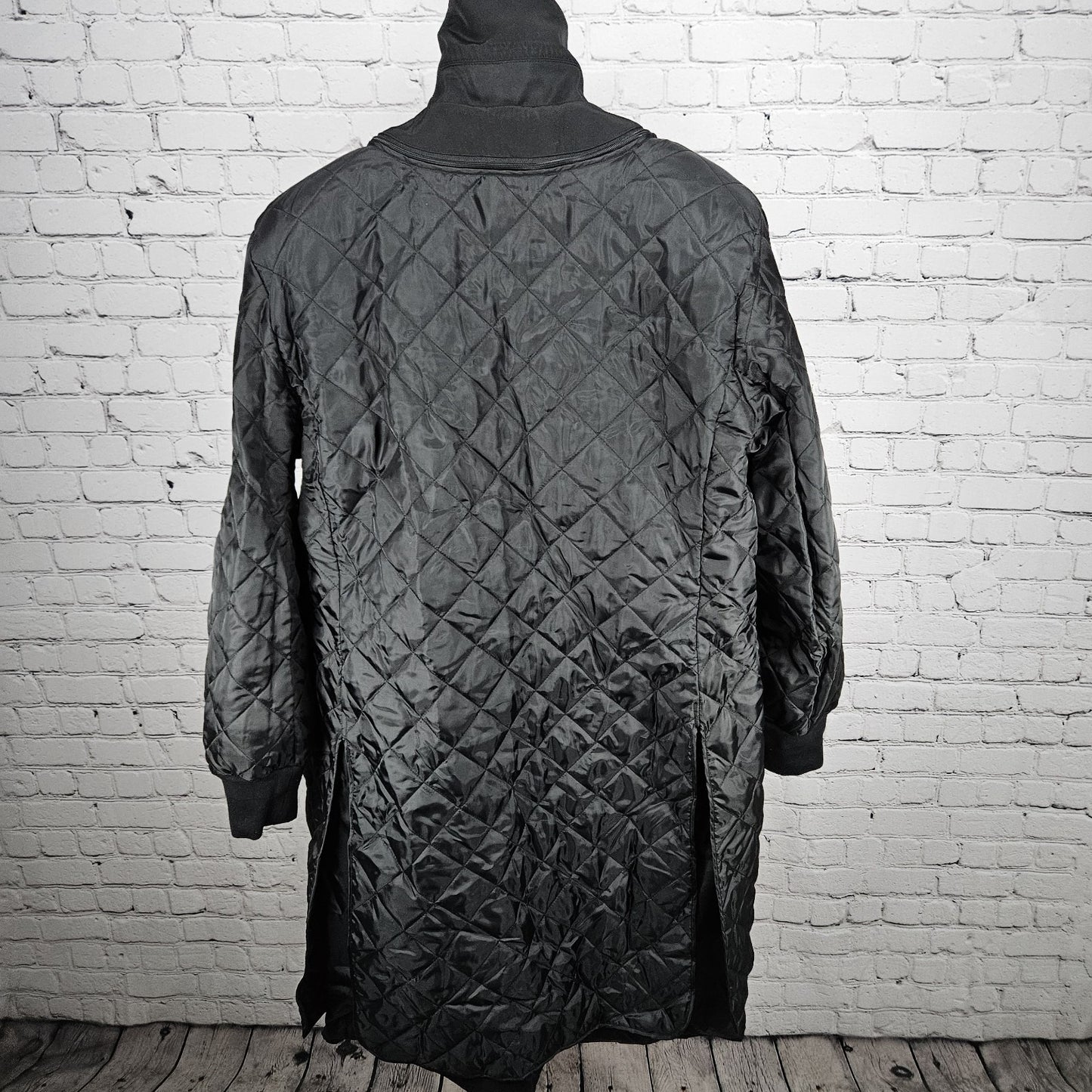 Disney Store Black Mickey Logo Buttoned Removable Quilted Liner Over Coat 46