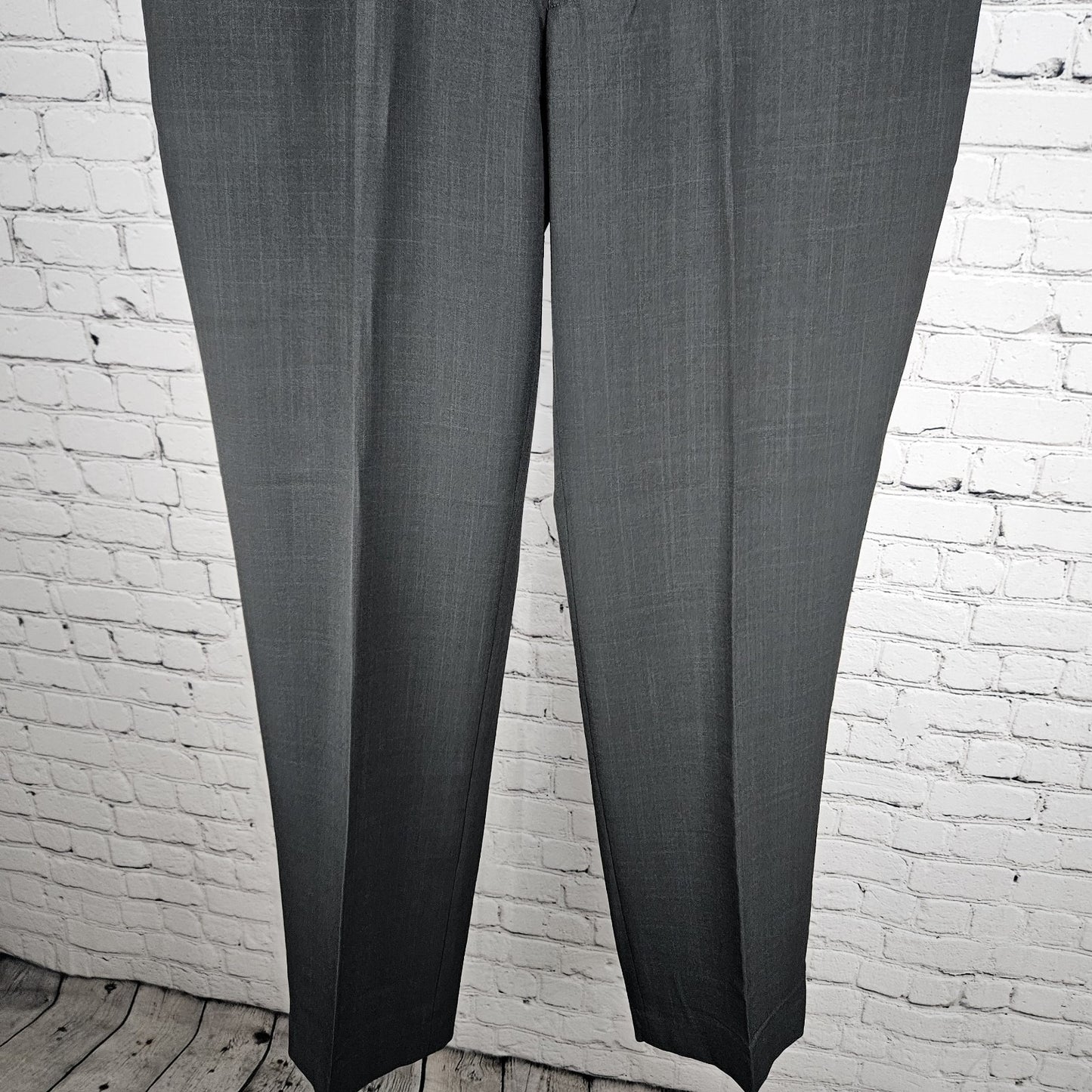 NWT Louis Raphael Charcoal Grey Tailored Modern Fit Flat Front Dress Pants 36x32