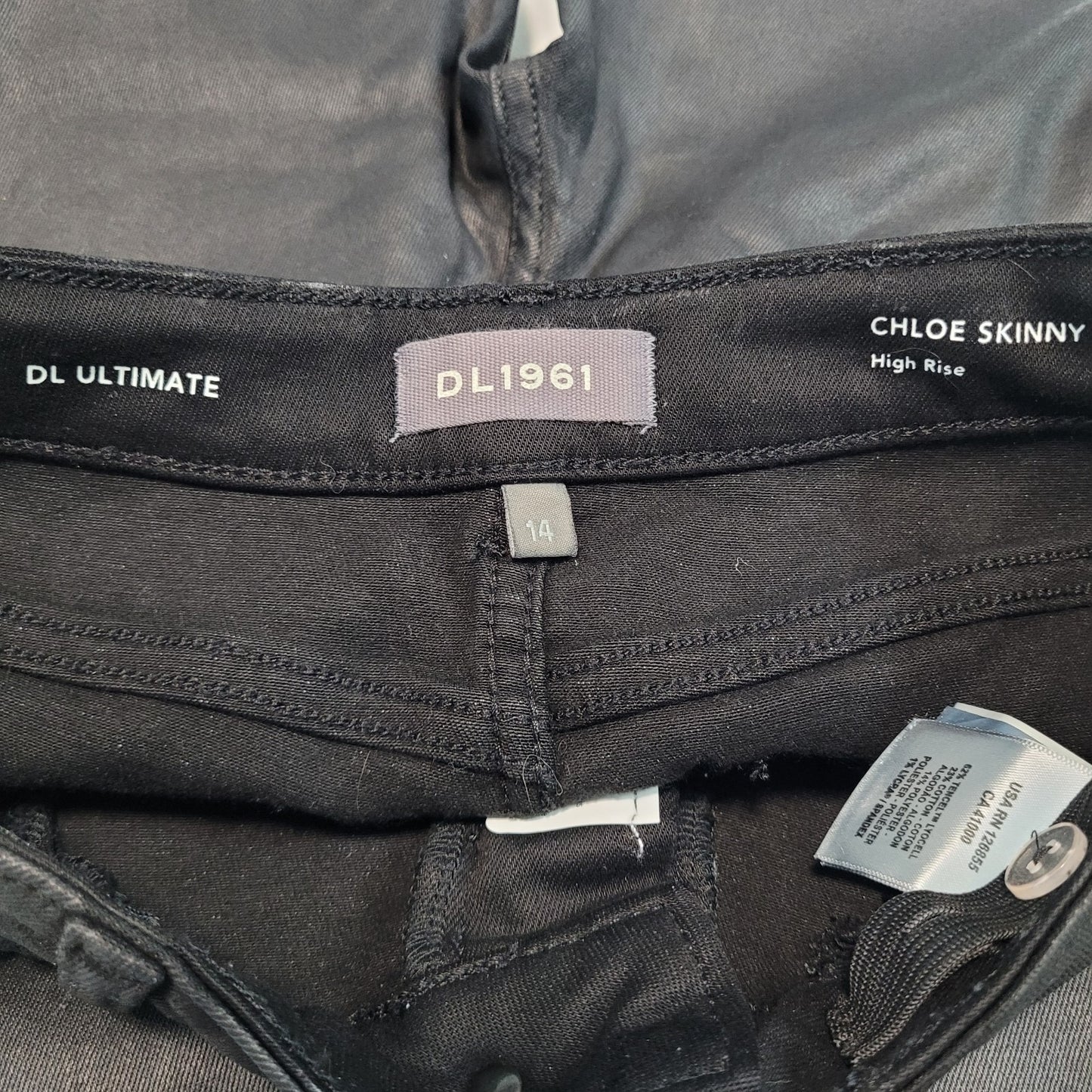 DL1961 Black Coated Chloe Skinny High Rise DL Ultimate Skinny Pants 14 (24x28)