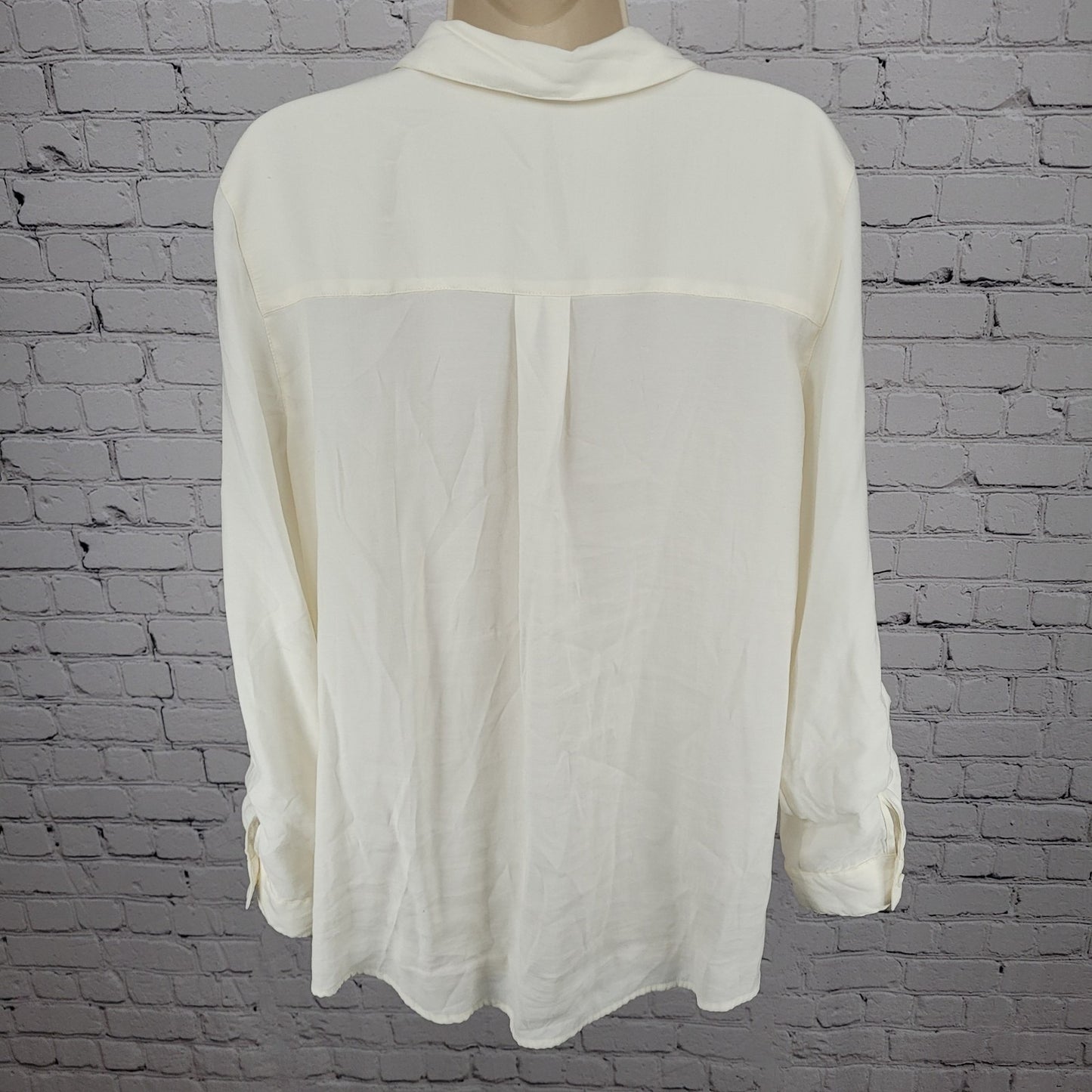 Chico's Ivory Button Up Long Sleeve Roll Tab Collared Shirt Size 2 US 12