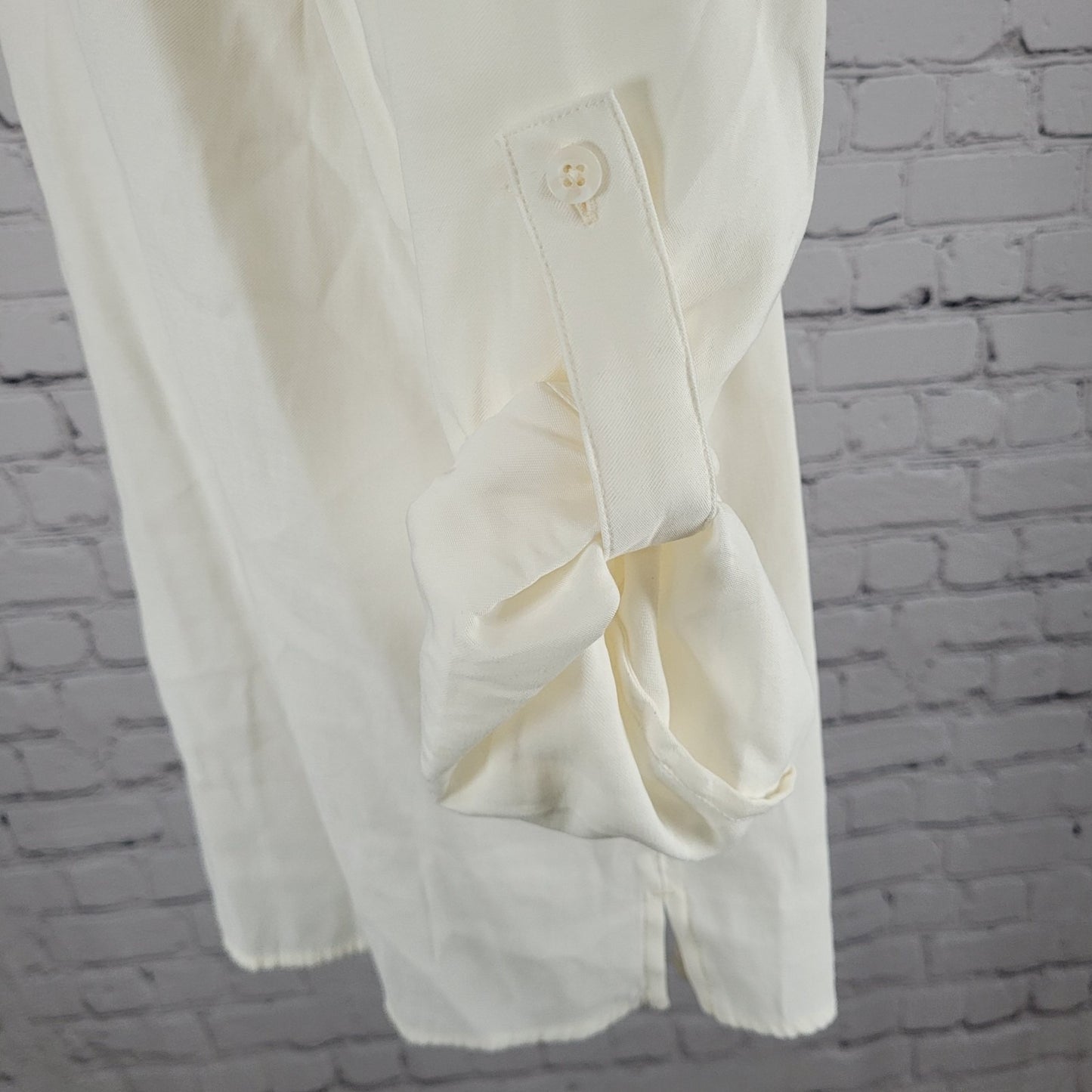 Chico's Ivory Button Up Long Sleeve Roll Tab Collared Shirt Size 2 US 12