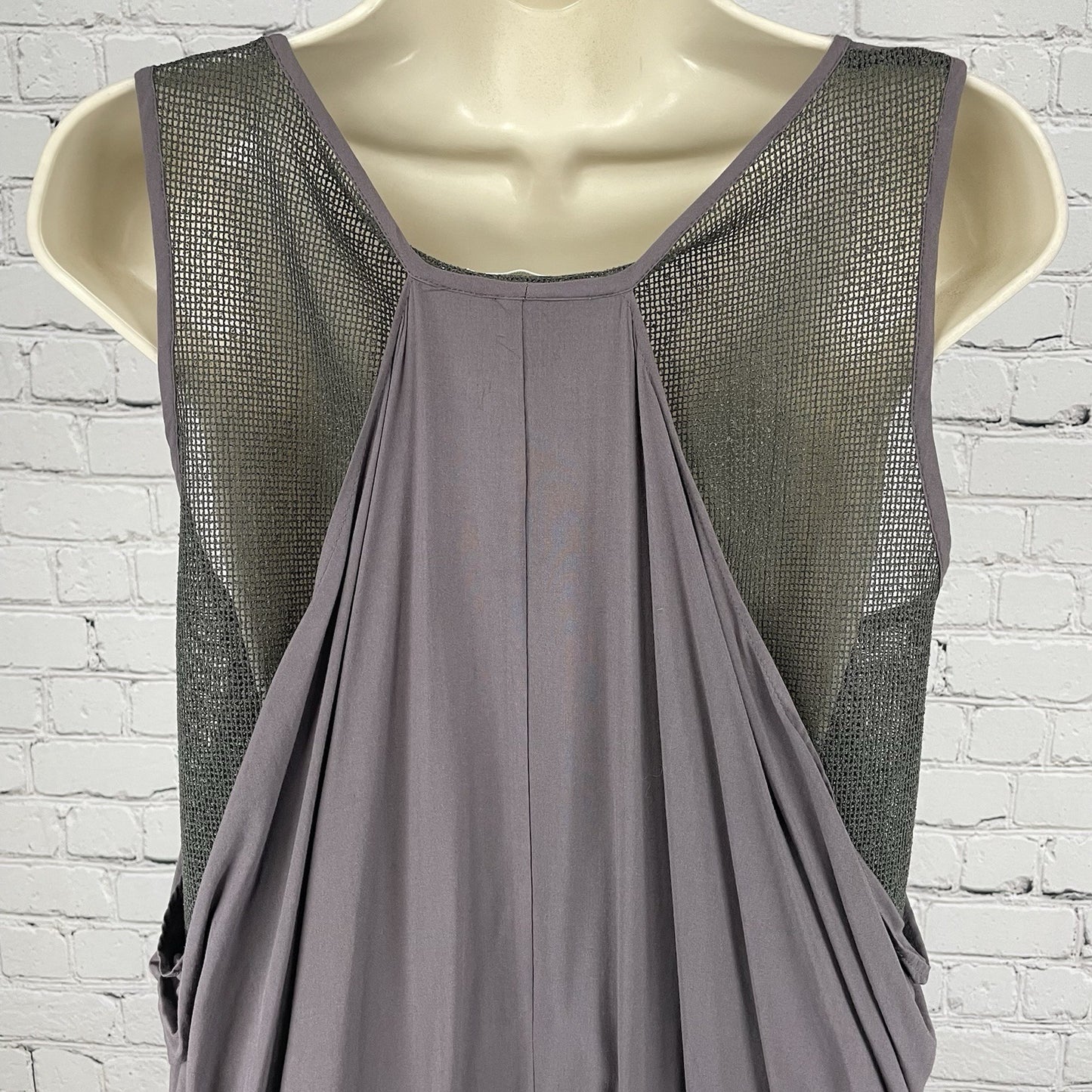 Nic. K Grey Purple Sleeveless Layered Mesh Back Pockets Dress Size Medium M