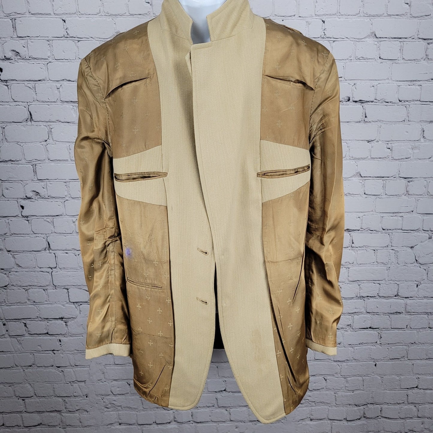 VTG Unbranded Tan 2 Button Single Vented Notch Blazer Sport Coat USA 44