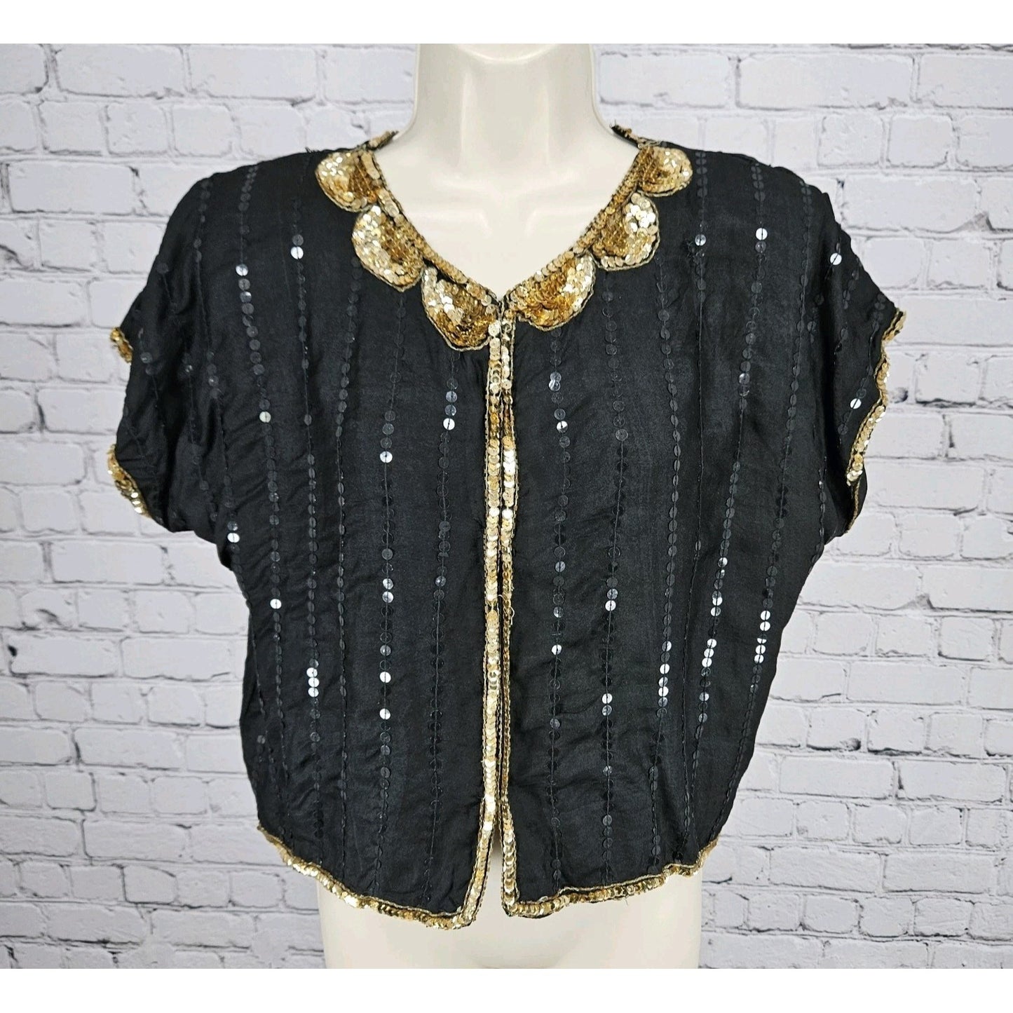 VTG Tina Black 100% Silk Sequin Gold Trim Short Sleeve Hook & Eye Jacket Medium