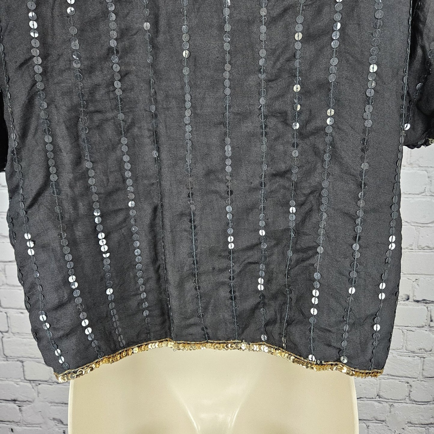 VTG Tina Black 100% Silk Sequin Gold Trim Short Sleeve Hook & Eye Jacket Medium