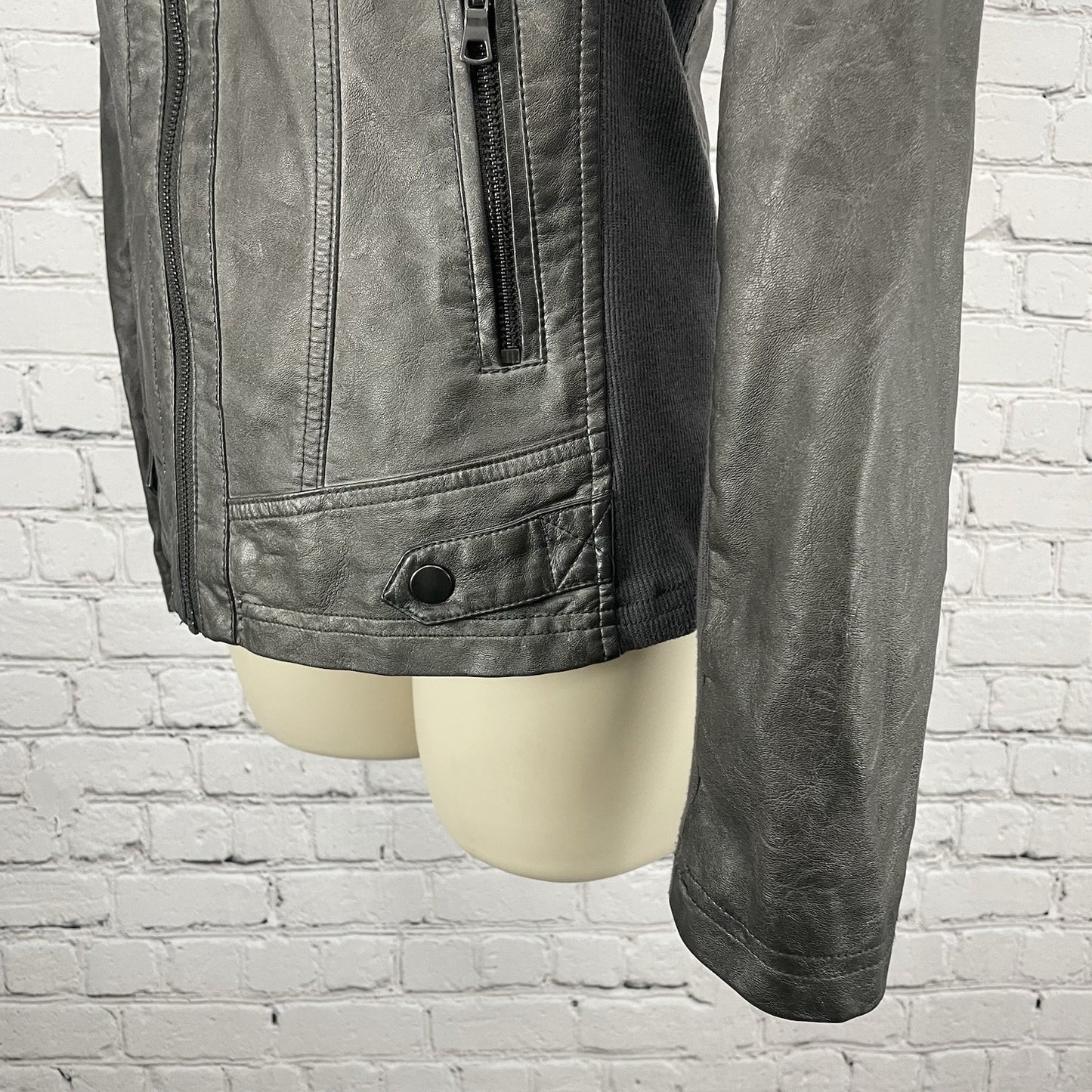 Sebby Collection Grey Faux Leather Moto Knit Sides Stretch Jacket Size Small S