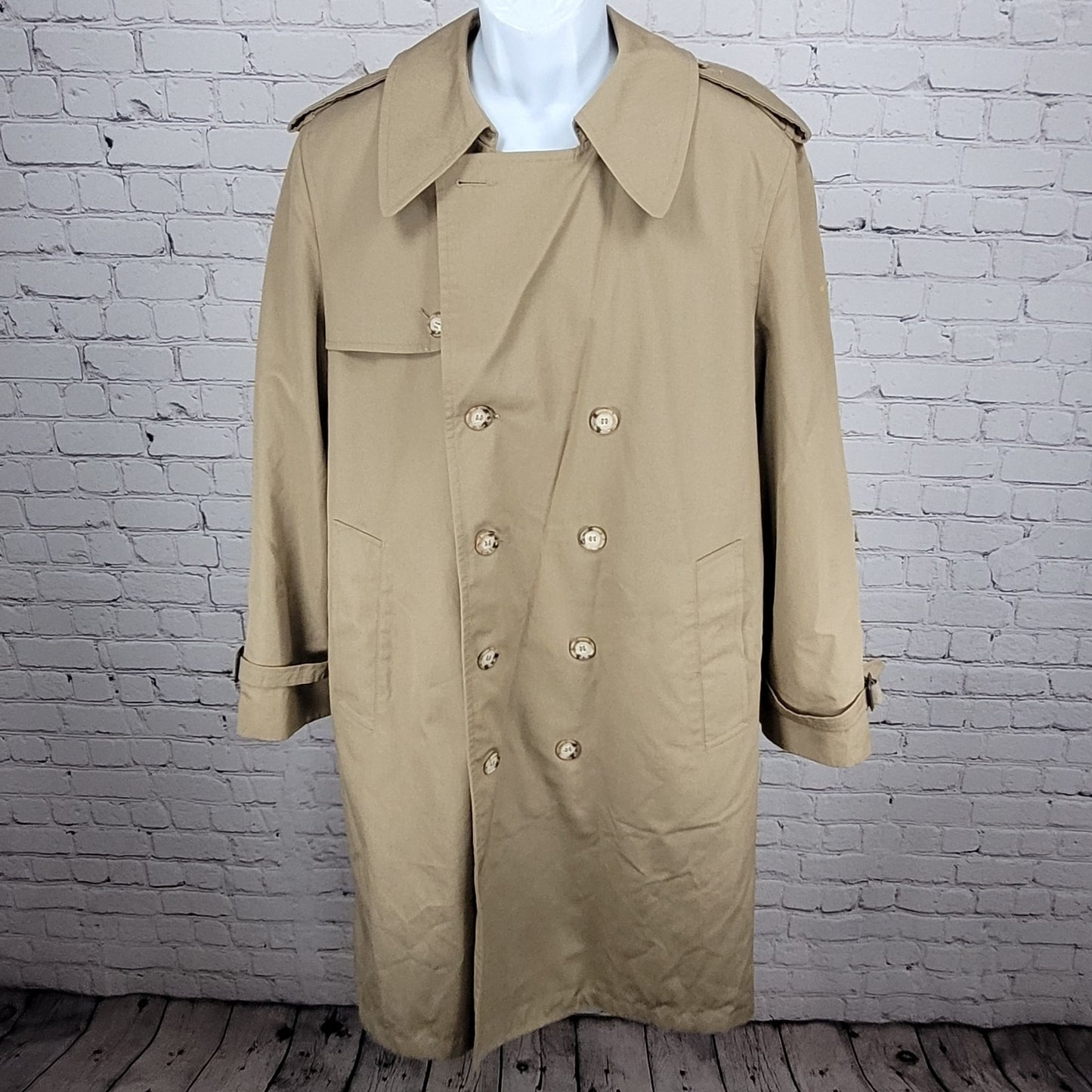 VTG Clipper Mist Tan Double Breasted Removable Faux Fur Liner Trench Coat 40R