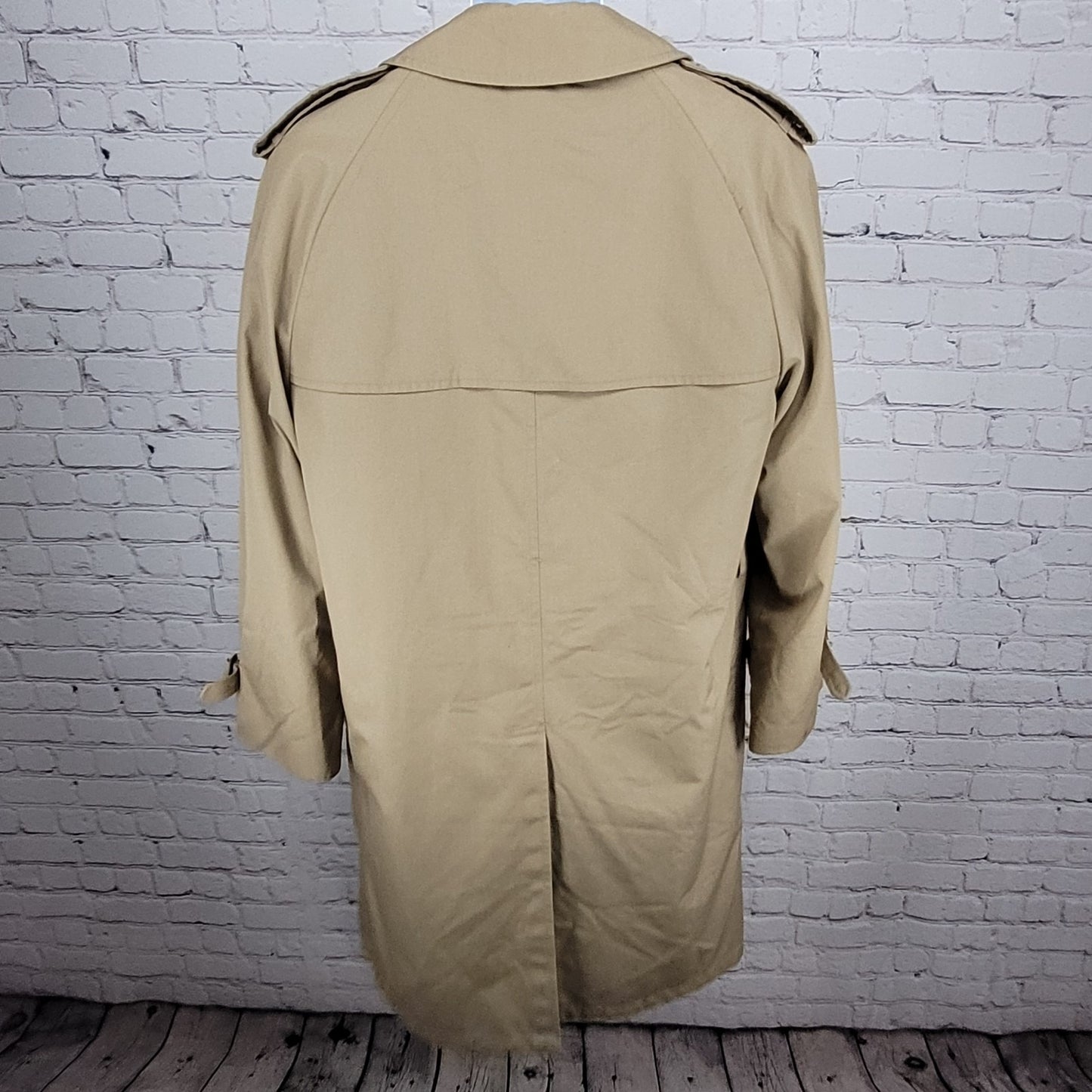 VTG Clipper Mist Tan Double Breasted Removable Faux Fur Liner Trench Coat 40R