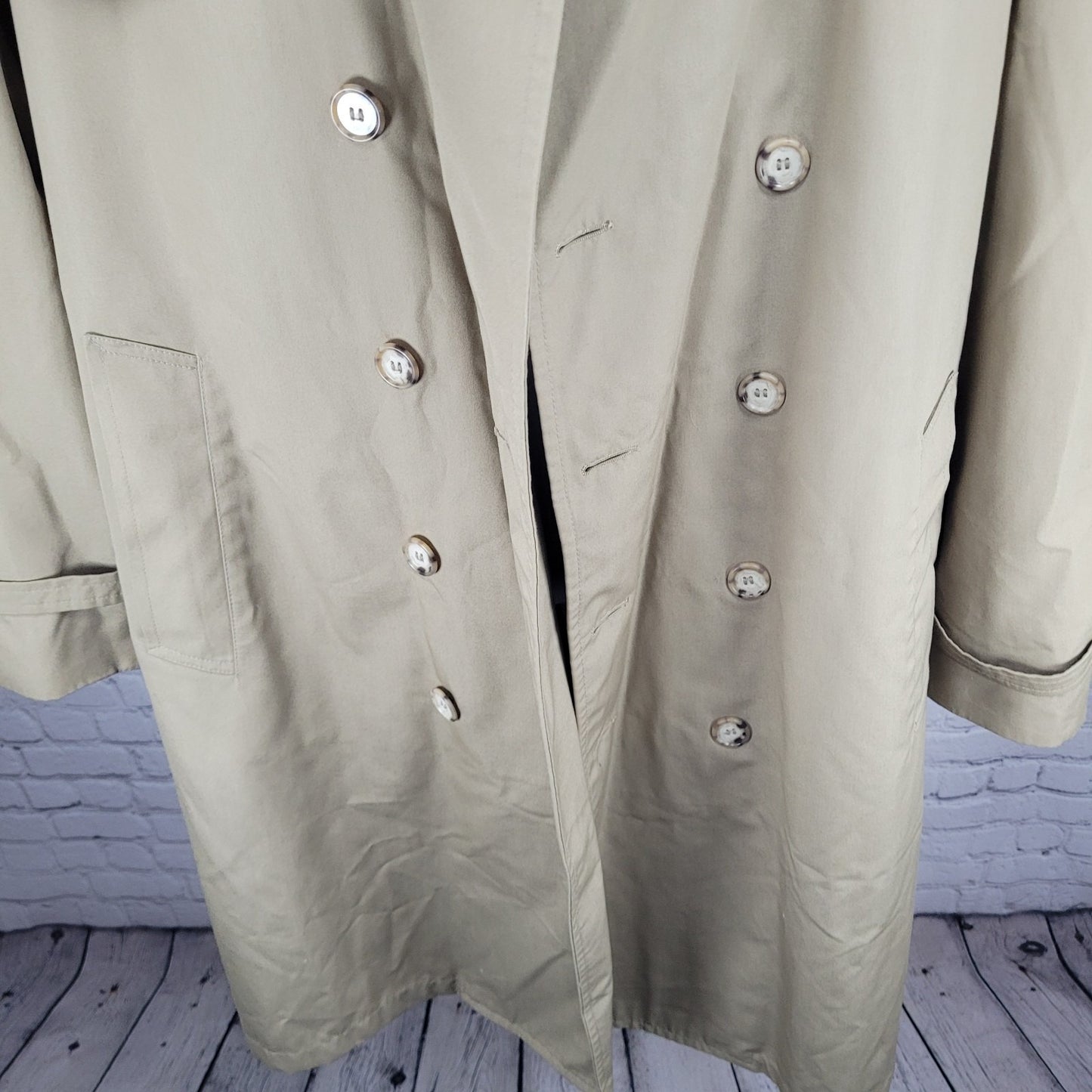 VTG Clipper Mist Tan Double Breasted Removable Faux Fur Liner Trench Coat 40R