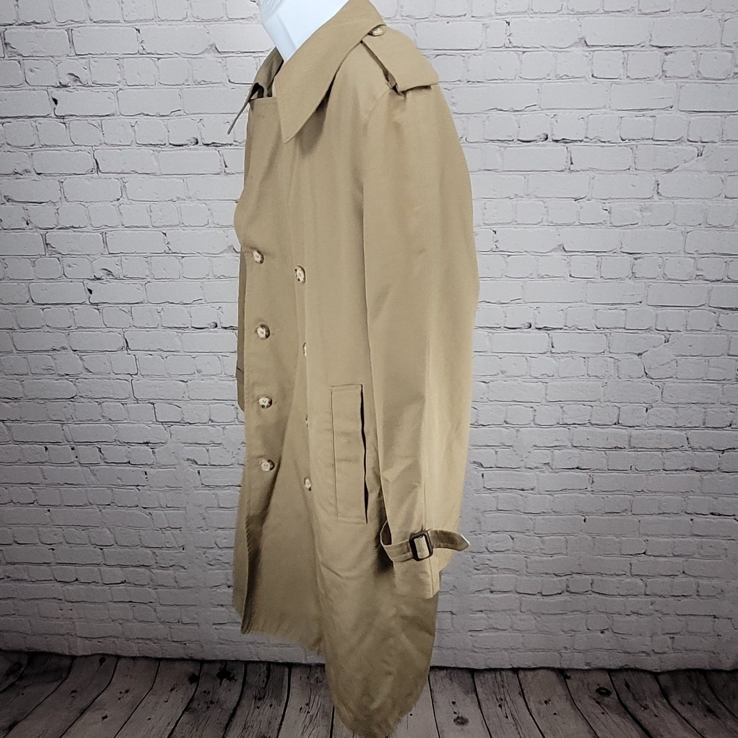 VTG Clipper Mist Tan Double Breasted Removable Faux Fur Liner Trench Coat 40R