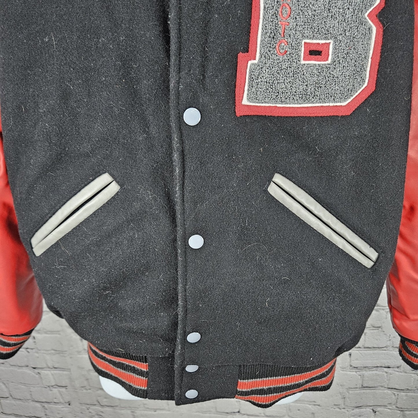 CenTex Black Red Wool Blend Retro Varsity Letterman School Snap Jacket Medium M