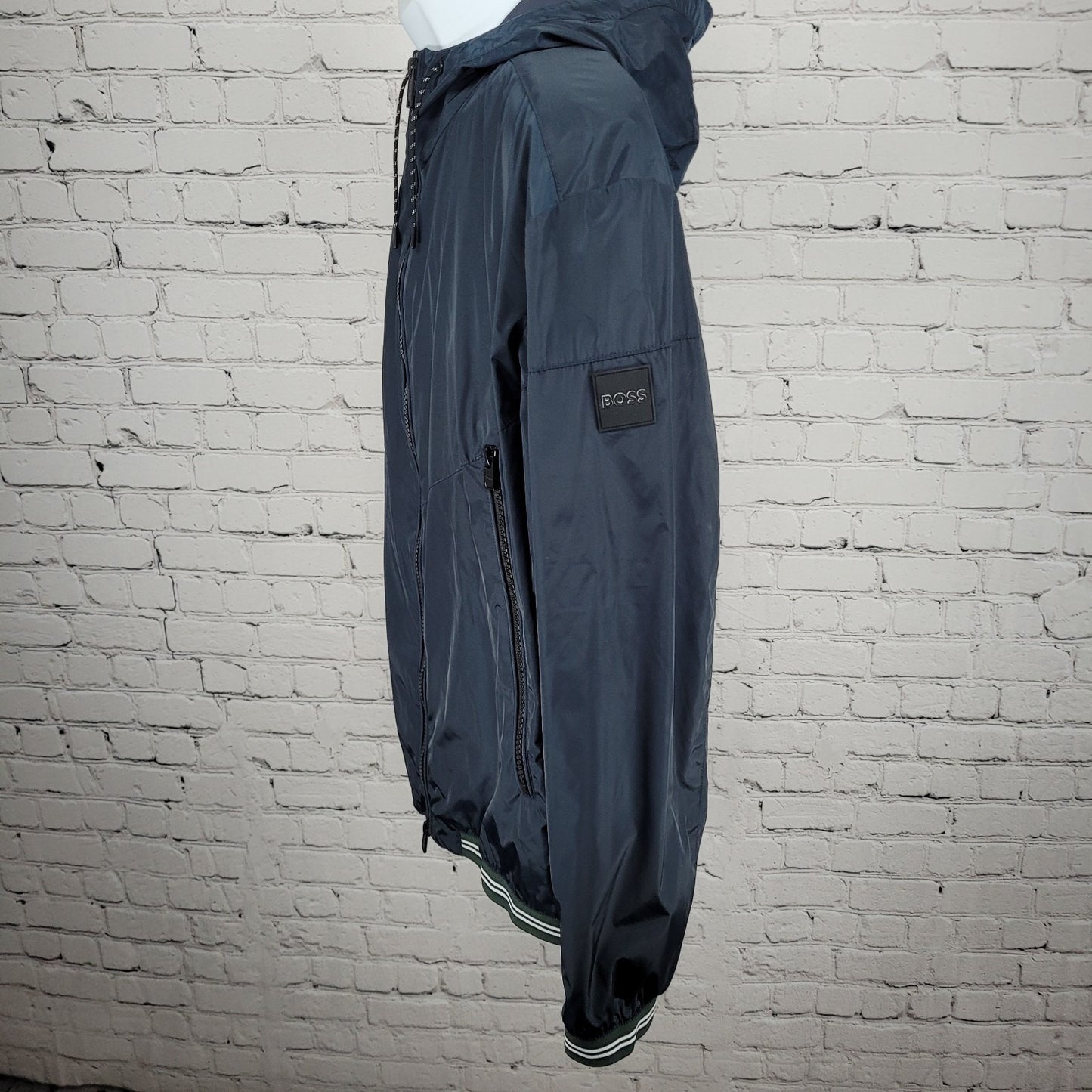 Boss Navy Hooded Lightweight Full Zip Inner Pocket Windbreaker Jacket 44R