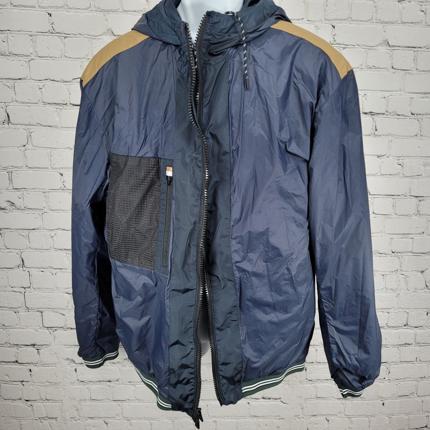 Boss Navy Hooded Lightweight Full Zip Inner Pocket Windbreaker Jacket 44R
