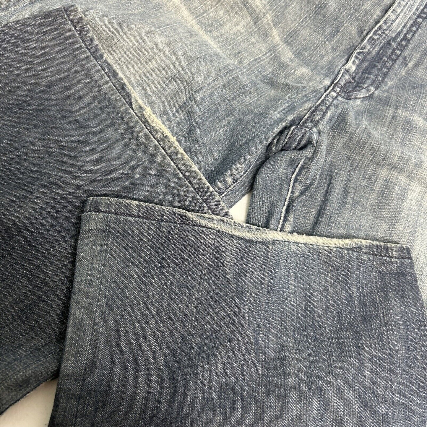 7 For All Mankind Medium Wash Mid Rise Tripster Women’s Jeans 30 (30 x 28)