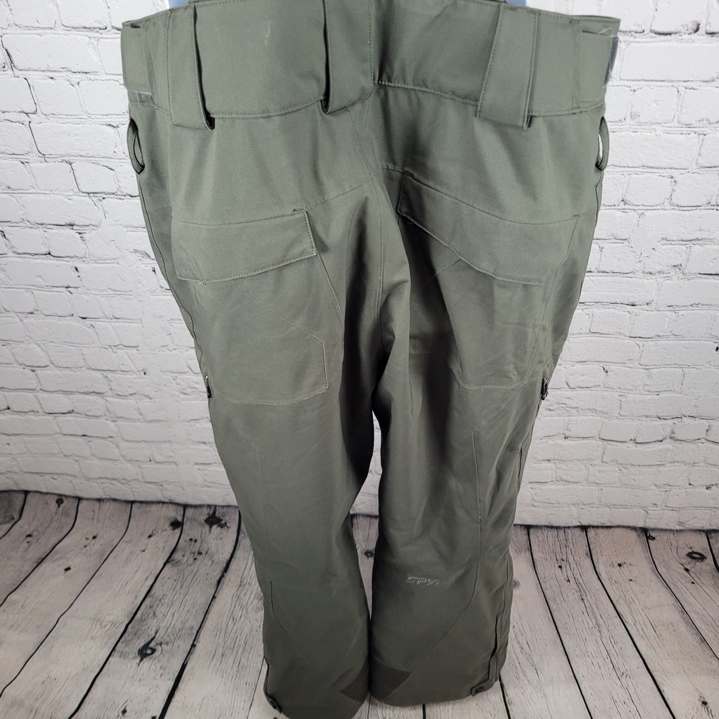 Spyder Green 3M Thinsulate Adjustable Waist Overalls Snow Ski Pants L (36x32)