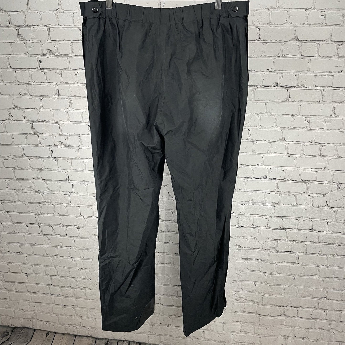 SKYR Black Gore Tex Belted Insulated Zip Pockets Snow Ski Pants Size XL (36x32)