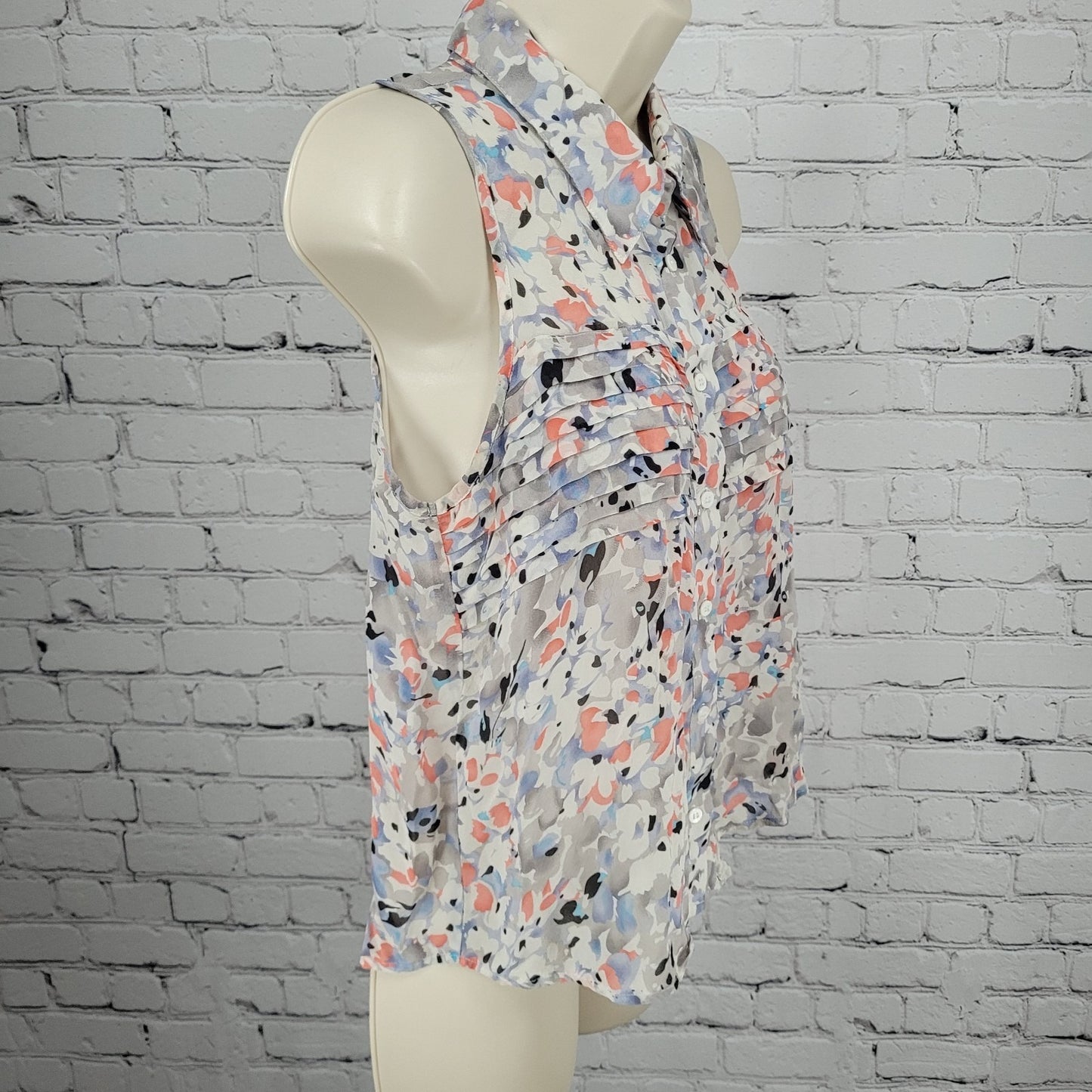 Yumi Kim Multicolor 100% Silk Semi Sheer Buttoned Sleeveless Top Blouse Small S