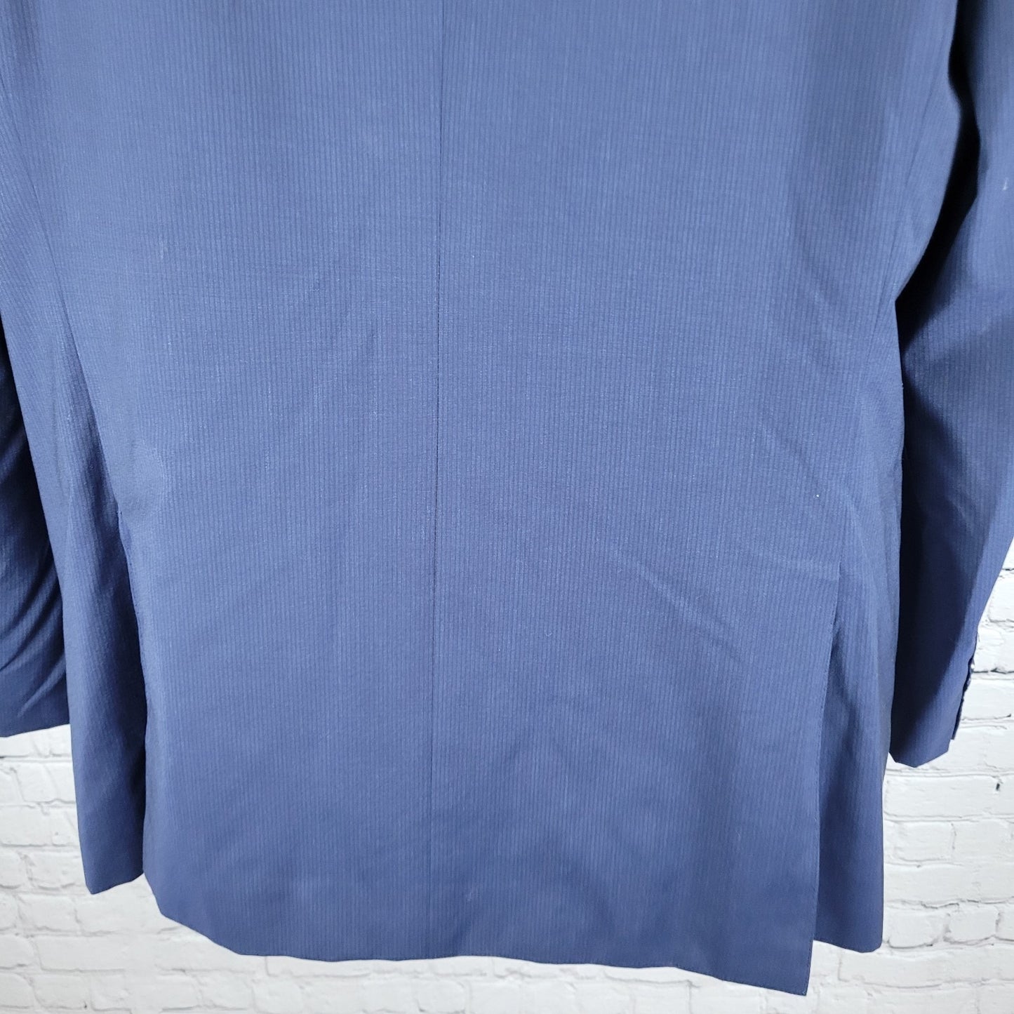 Canali Navy Pinstriped 100% Wool 2 Button Blazer Sport Coat Italy Made 42L US