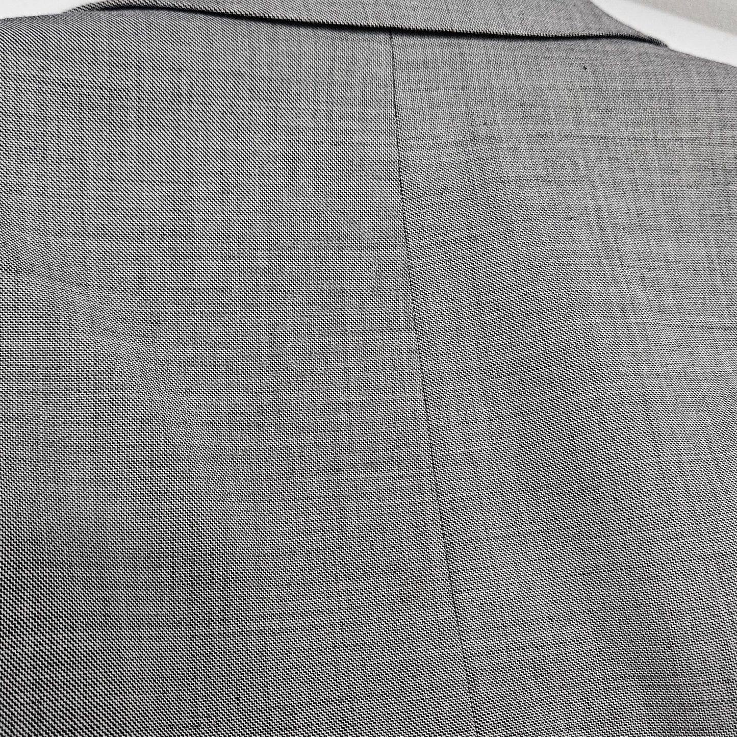 Tommy Hilfiger Grey Wool Blend 2 Button Vented Notch Blazer Sport Coat 44R