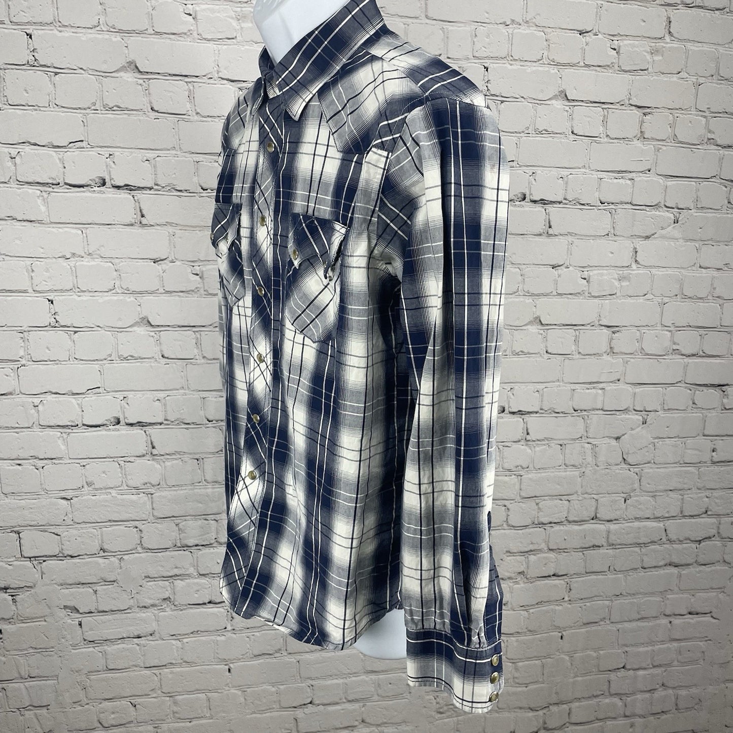 VTG Wrangler Blue Plaid American Cowboys Choose Wrangler Pearl Snap Shirt Medium