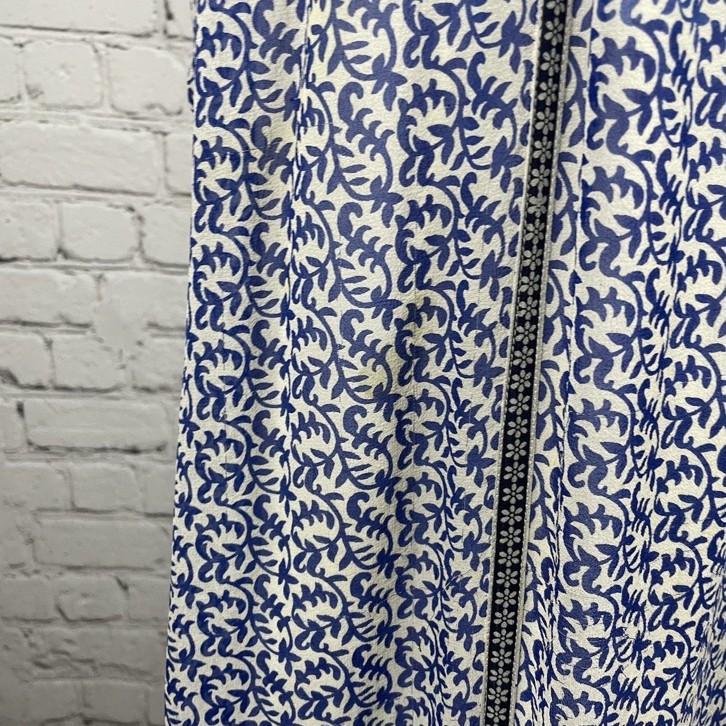 JOIE Blue & White Silk Chiffon Printed Side Slits Lined Maxi Dress Size Large L