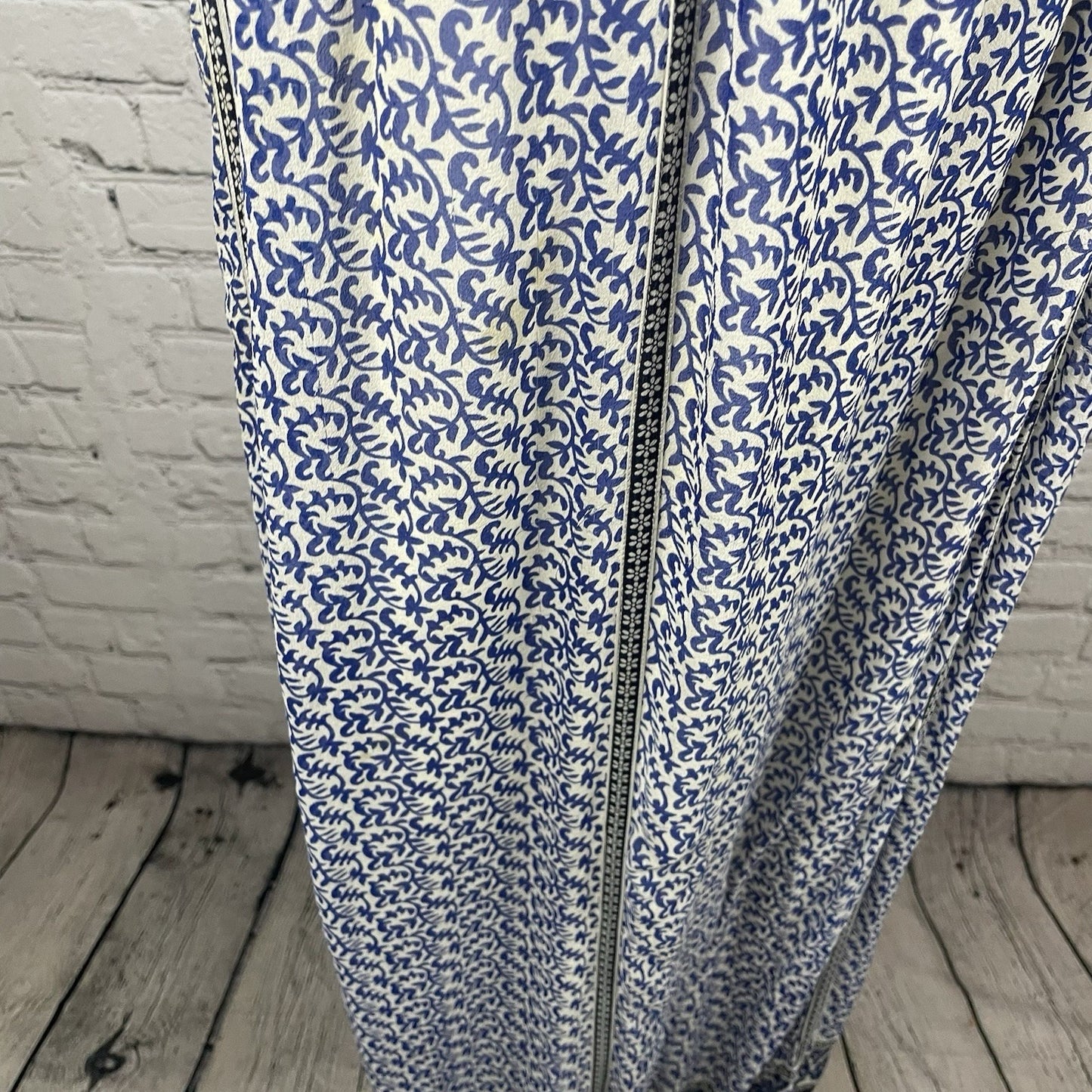 JOIE Blue & White Silk Chiffon Printed Side Slits Lined Maxi Dress Size Large L