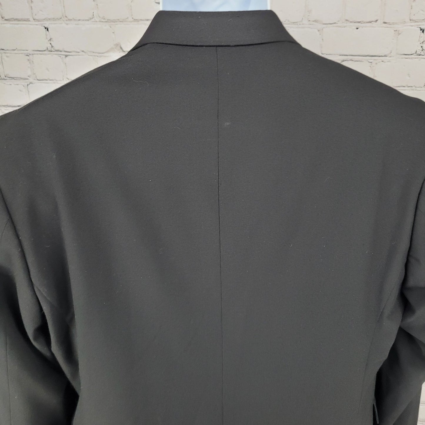 J. Ferrar Black Super Slim Stretch 2 Button Notch Blazer Sport Coat Size 44R