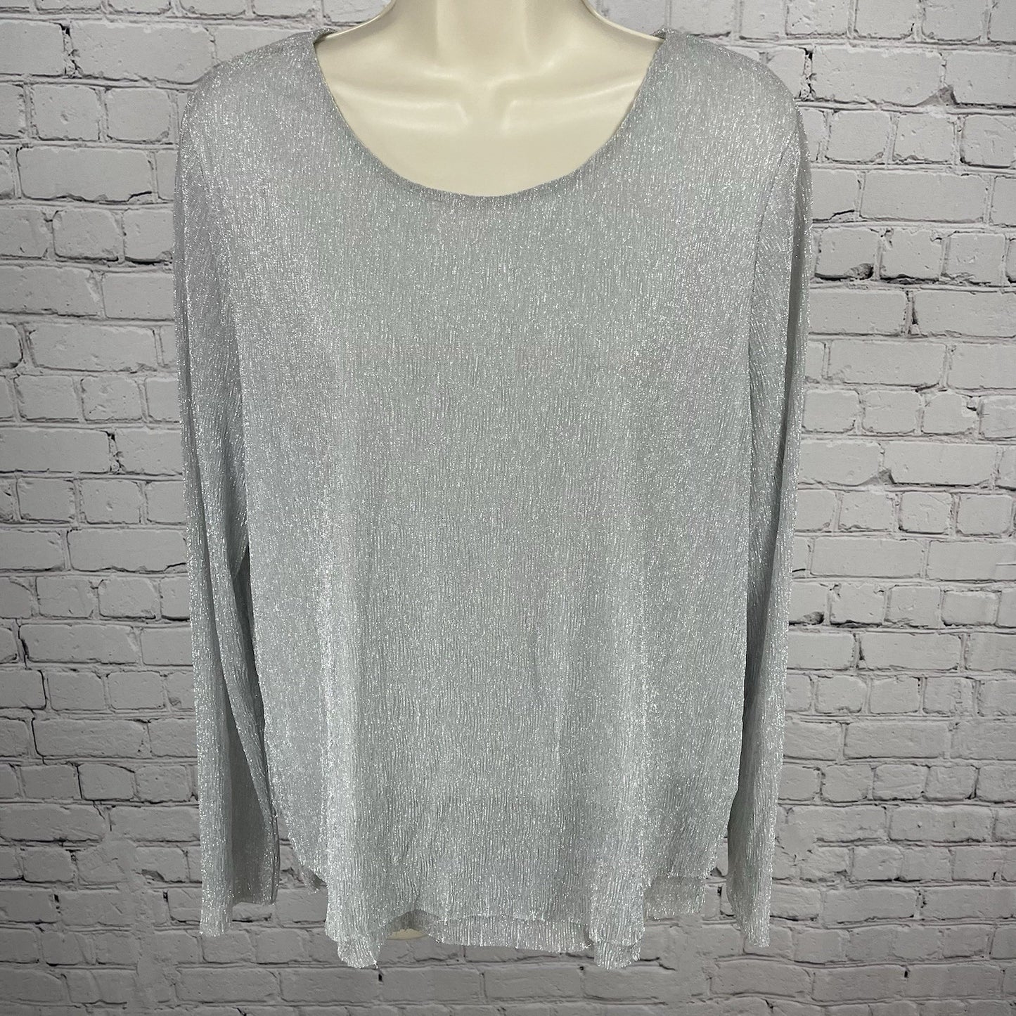 Chico’s Grey Metallic Shimmer Lightweight Lined Blouse Top Size 2 (US 12)