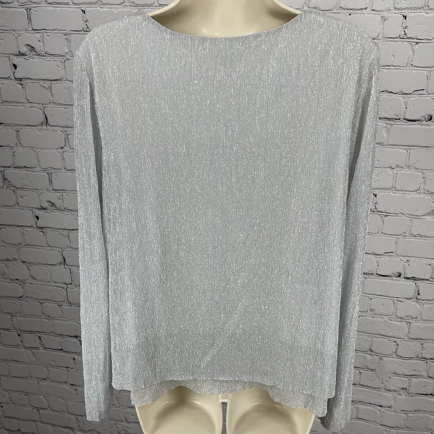 Chico’s Grey Metallic Shimmer Lightweight Lined Blouse Top Size 2 (US 12)