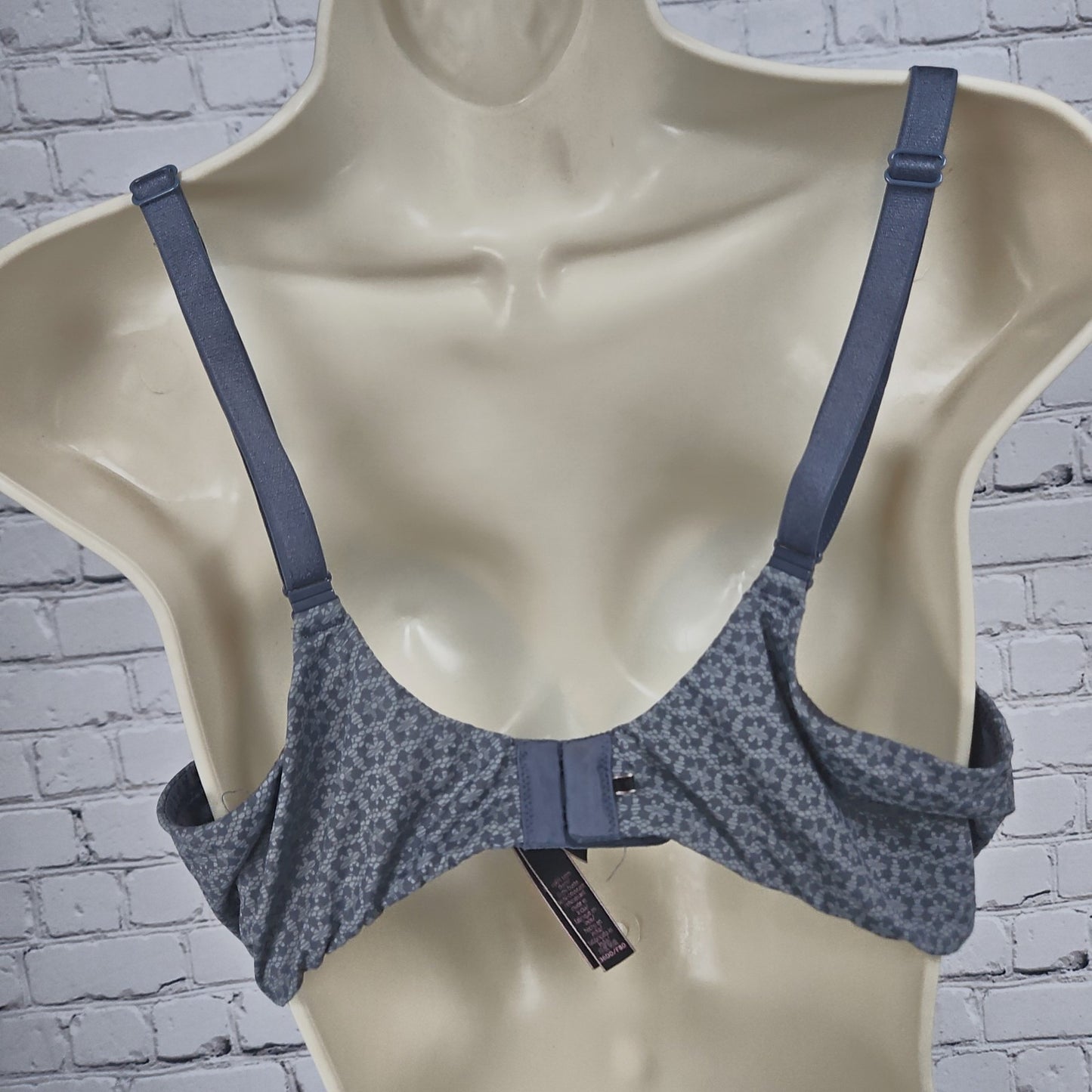 Victoria's Secret Gray Floral Lace Print Uplift Semi Demi Underwire Bra 36DD