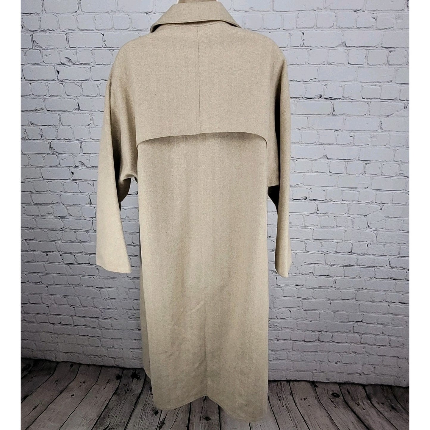 VTG Geoffrey Beene Gallant Neiman Marcus Tan Herringbone Button Unlined Coat 10