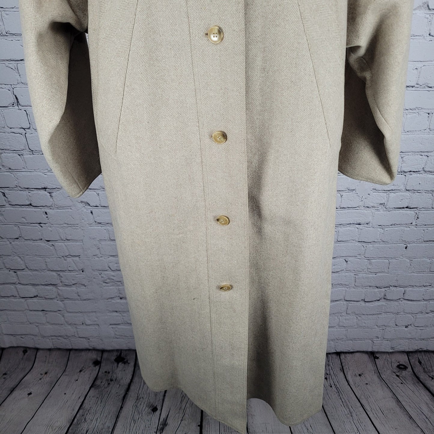 VTG Geoffrey Beene Gallant Neiman Marcus Tan Herringbone Button Unlined Coat 10