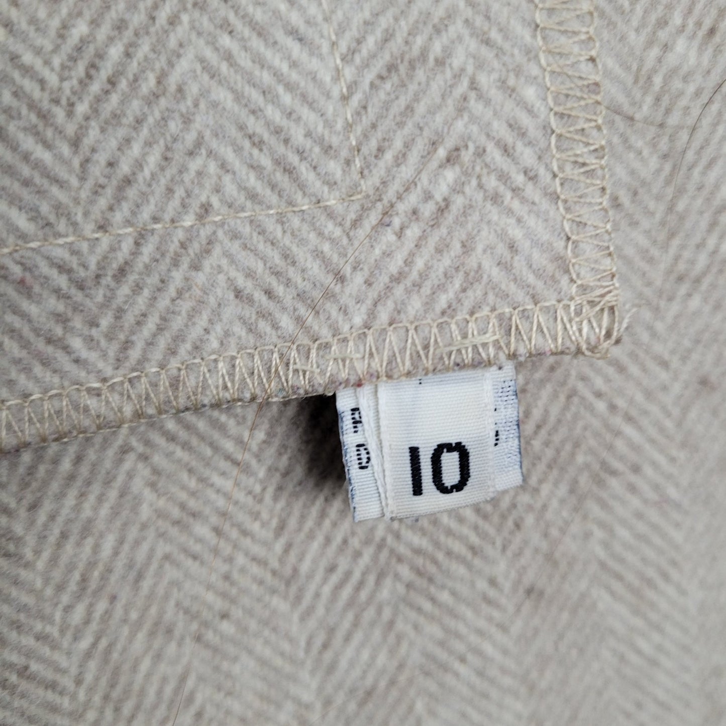 VTG Geoffrey Beene Gallant Neiman Marcus Tan Herringbone Button Unlined Coat 10